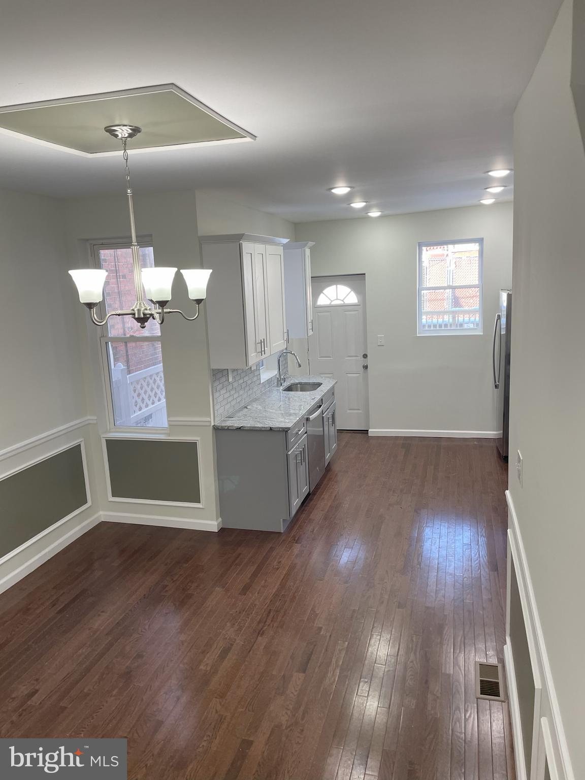 FERN ROCK - Residential
