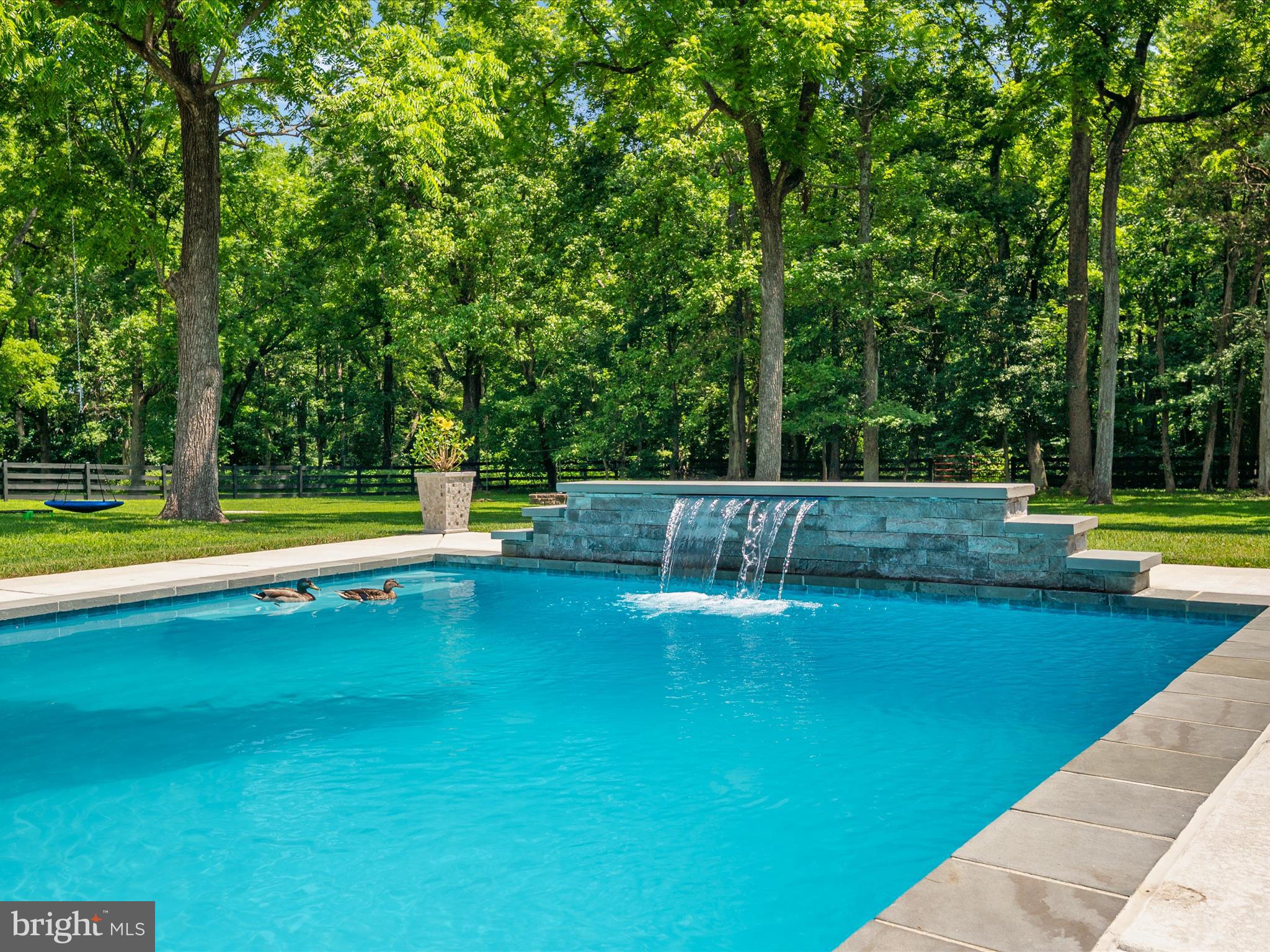 TURNBULL ESTATES - Residential