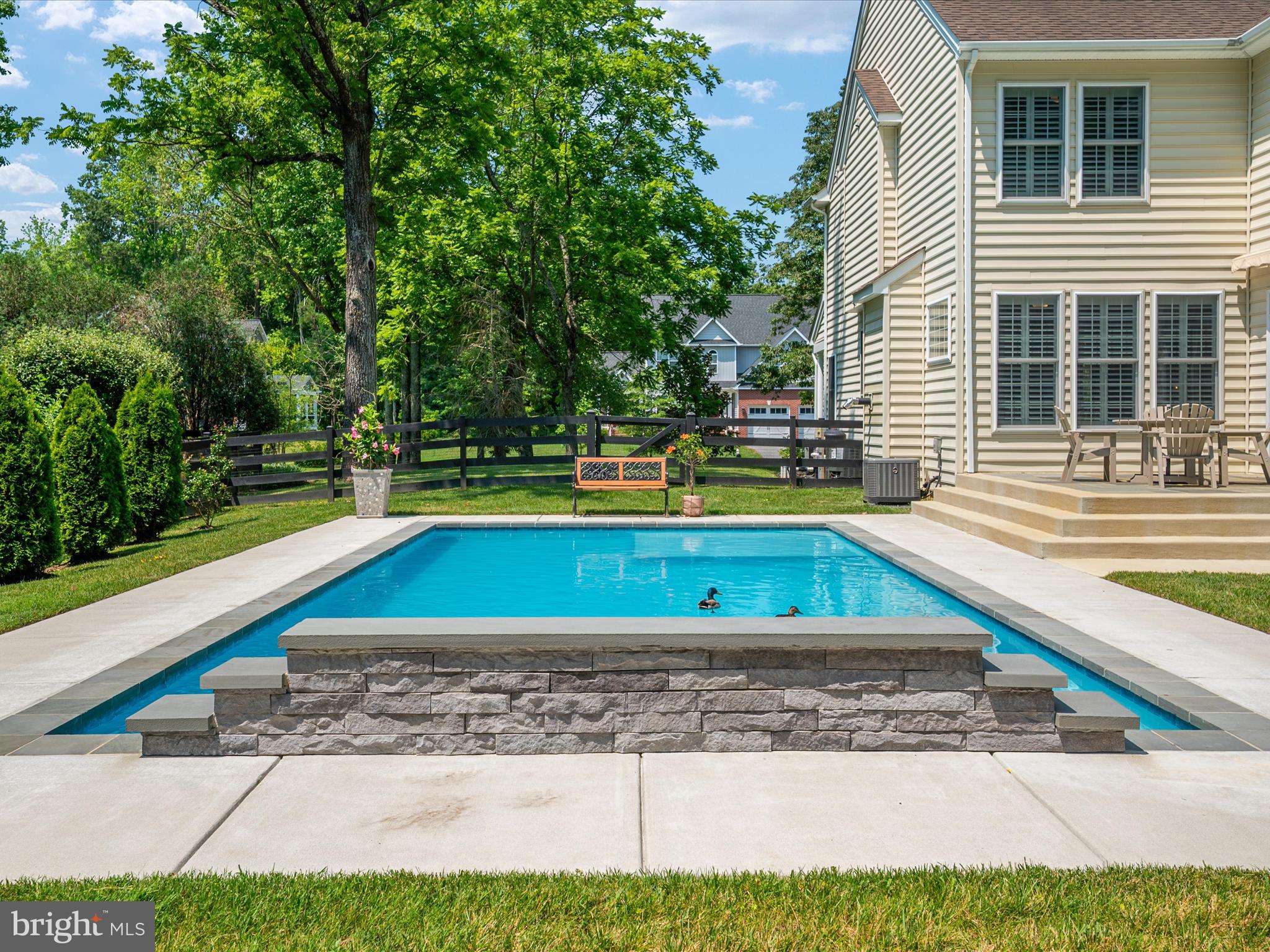 TURNBULL ESTATES - Residential