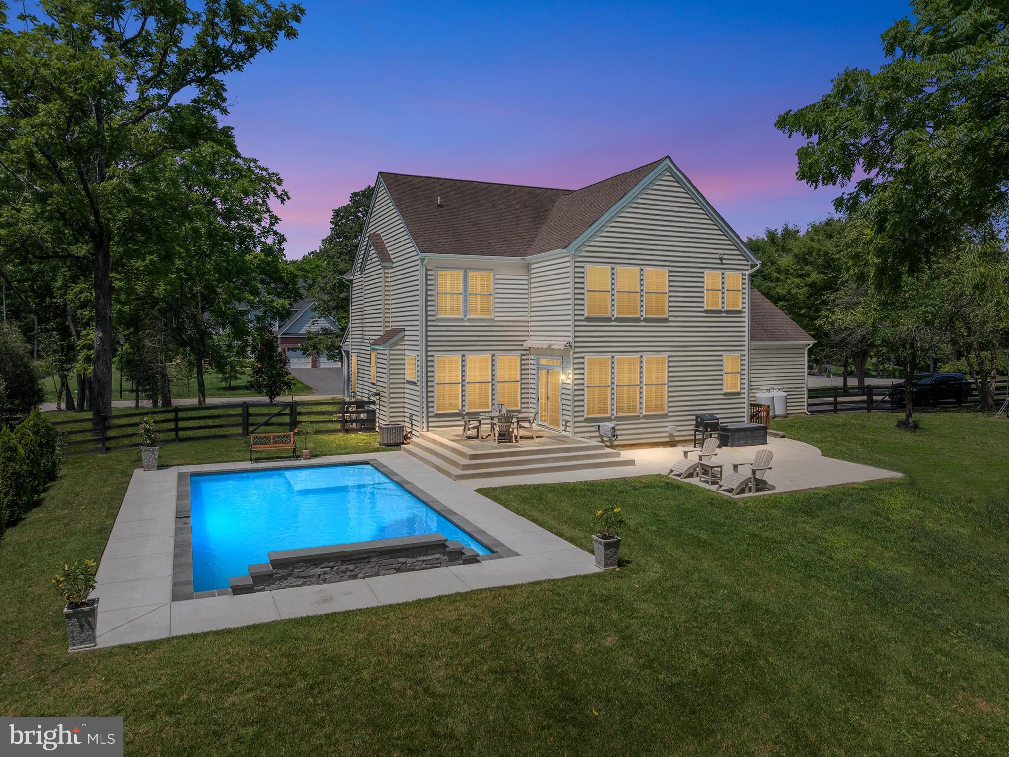 TURNBULL ESTATES - Residential