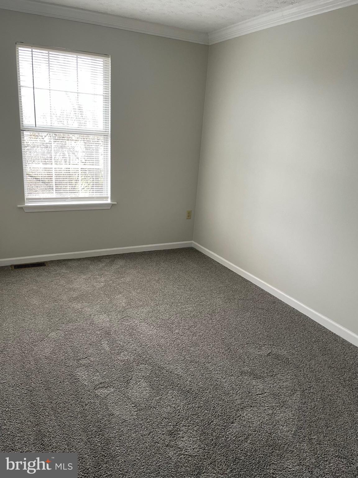 MUSSELMAN SQUARE - Residential Lease