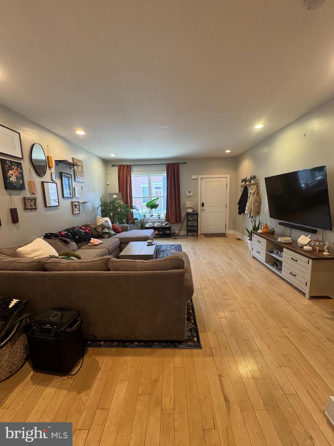 PHILADELPHIA - Residential