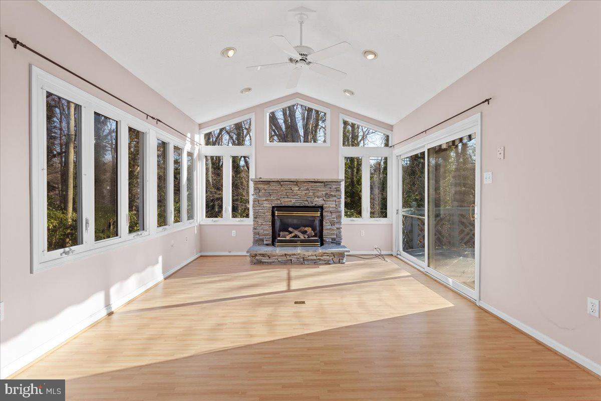 VICTORIA HEIGHTS - Residential