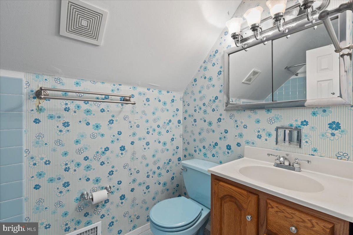 VICTORIA HEIGHTS - Residential