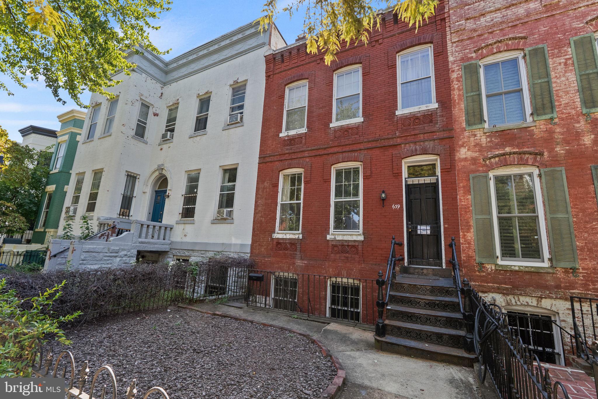 639 G STREET SE
