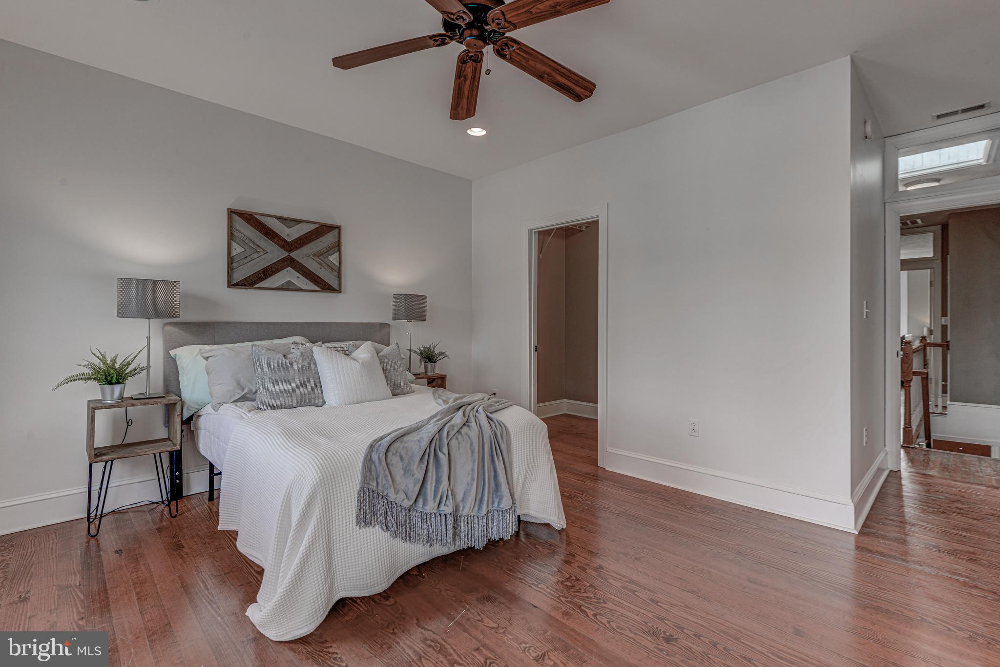 RIVERSIDE - Residential