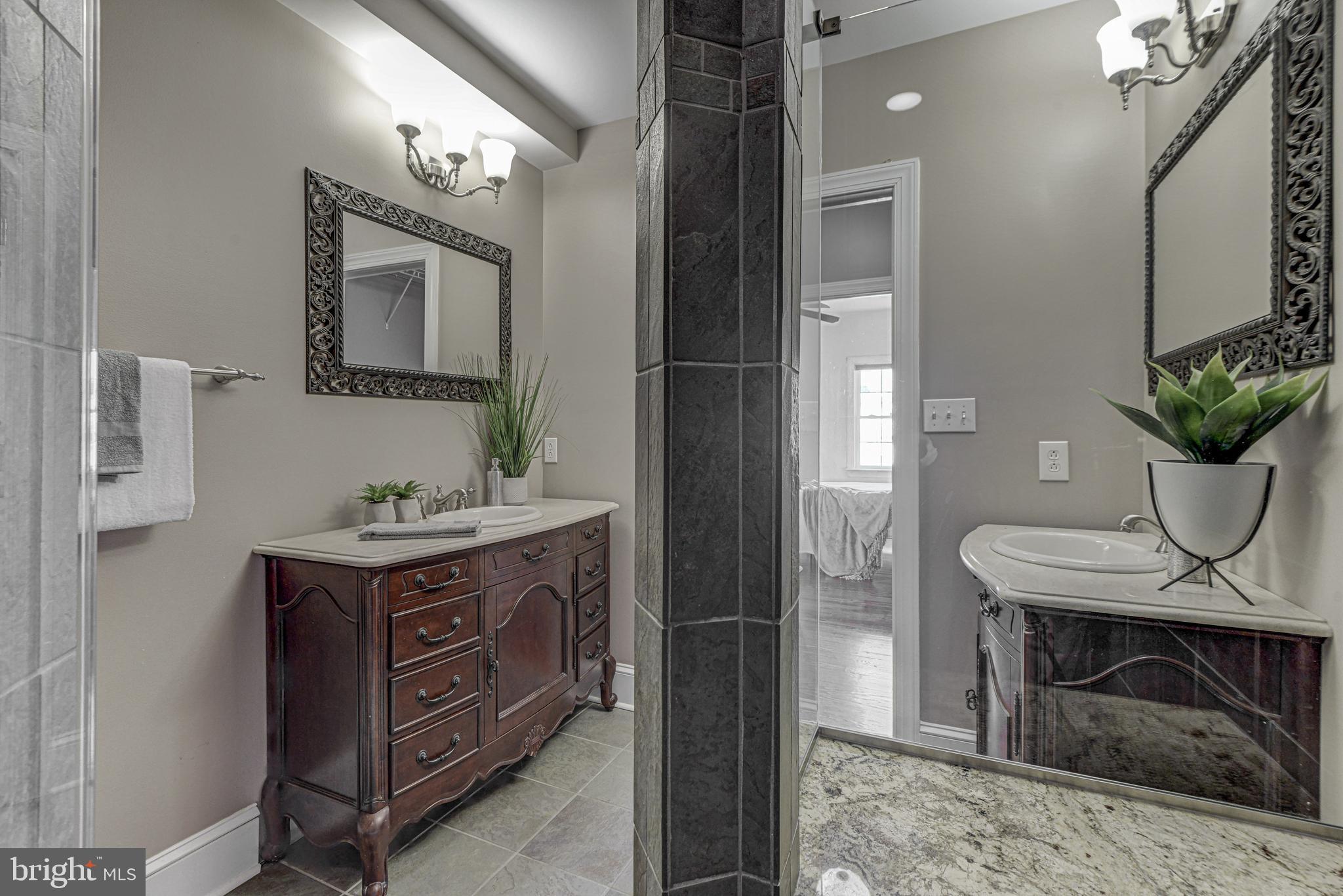 RIVERSIDE - Residential