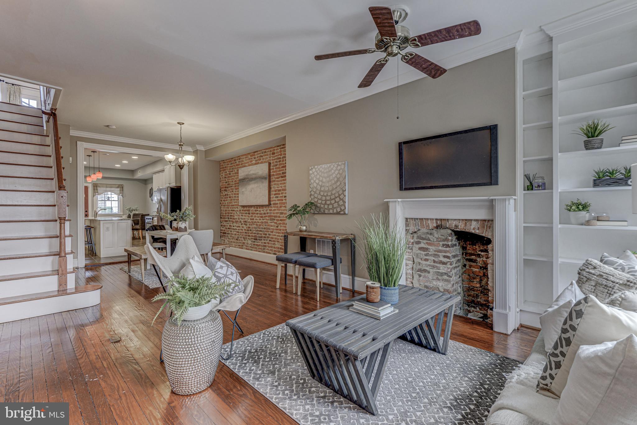 RIVERSIDE - Residential