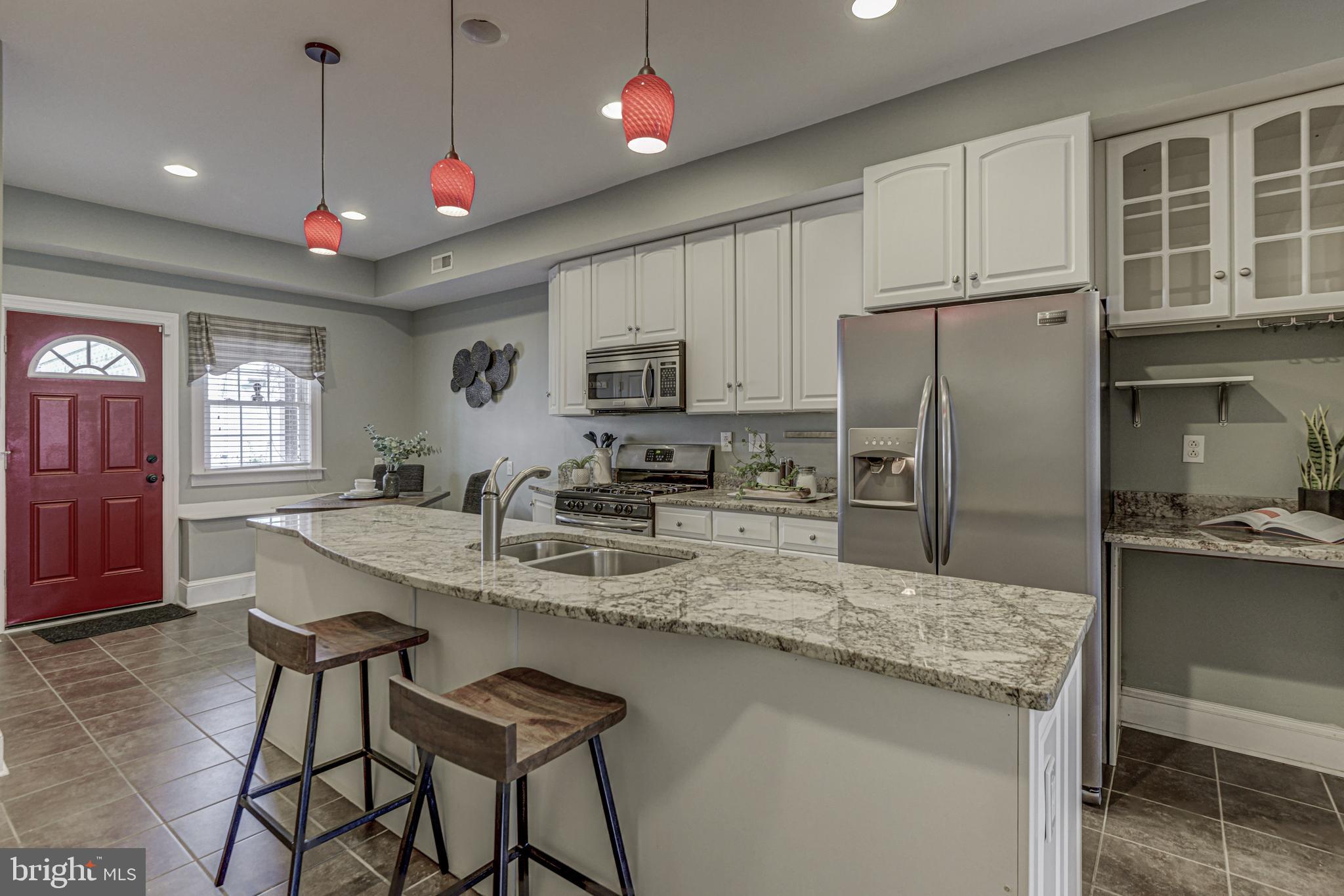 RIVERSIDE - Residential