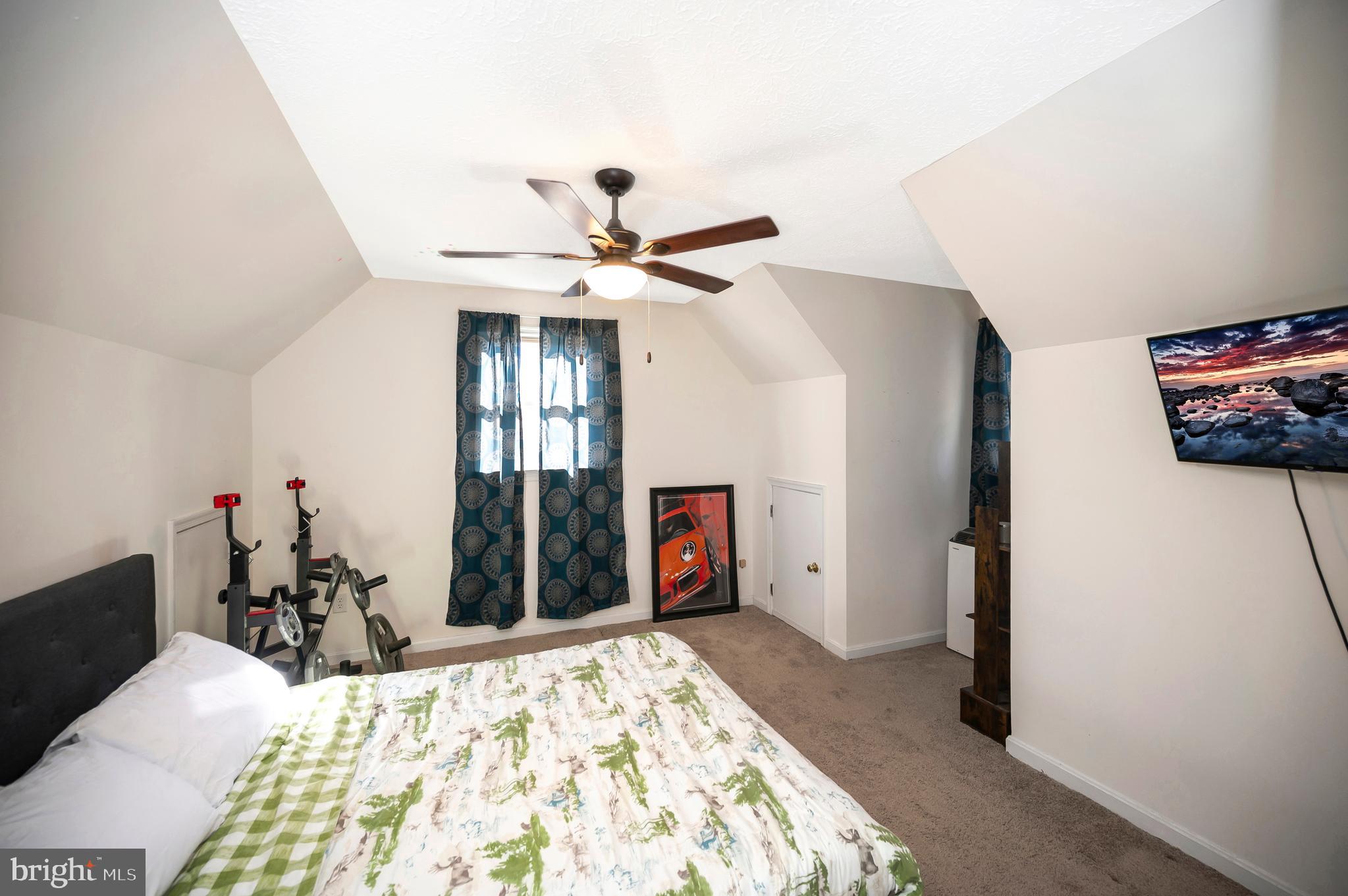 SCOTTS MT NORMAN ACRES - Residential