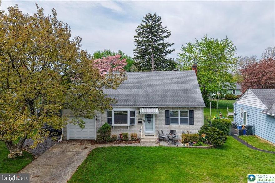 Classic Cape Cod with 4 Bedrooms, 2 Bedrooms on the first floor, updated Bathroom, Hardwood floors, Spacious living room, dining area and Kitchen with all appliances. The second floor has 2 bedrooms and half bath. Fun Recreation room in the basement and bilco door. Nice Level lot and attached 1 Car Garage plus storage shed. Buyer is responsible for all code repairs by the city of Bethlehem.
