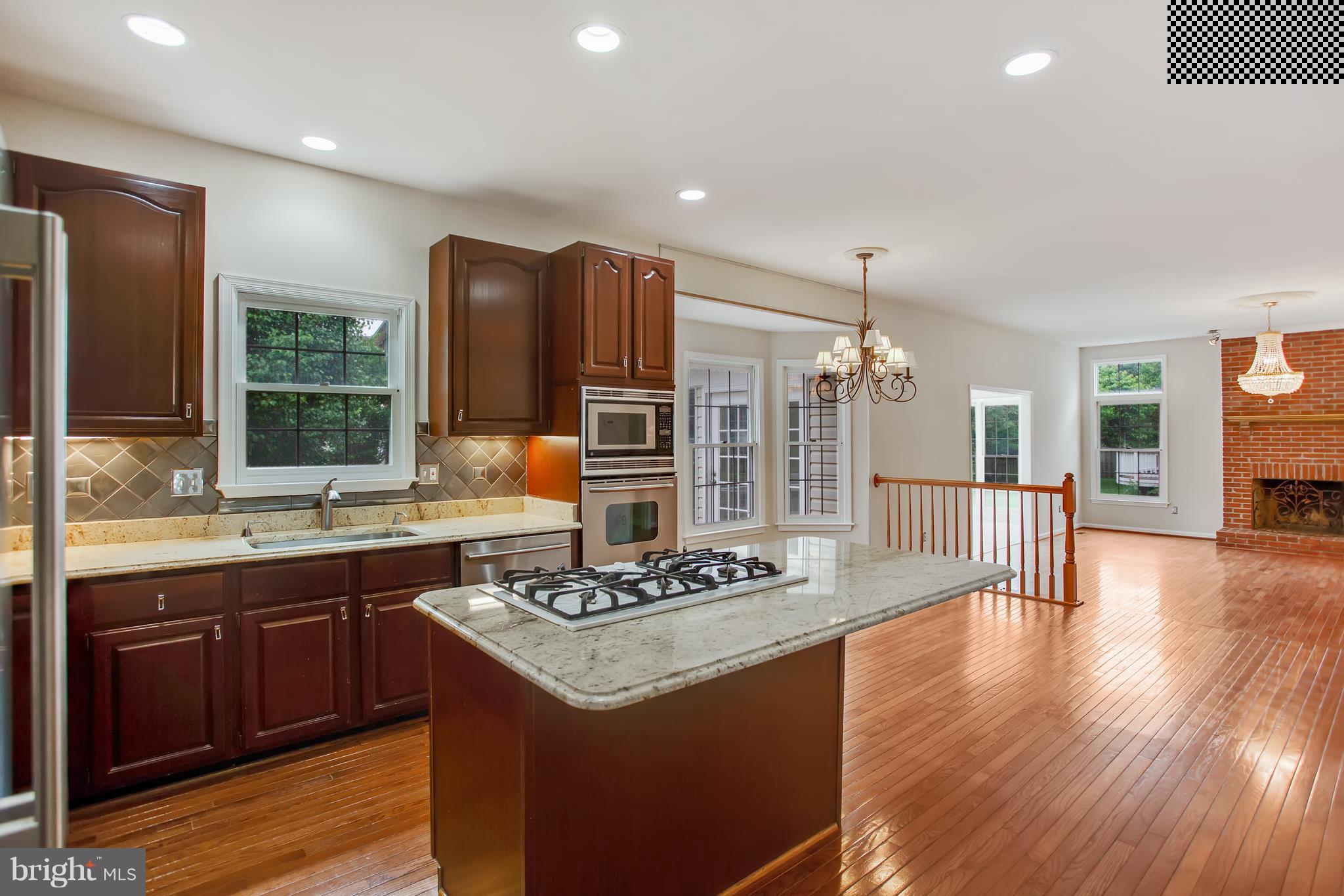 GREAT FALLS CHASE - Residential