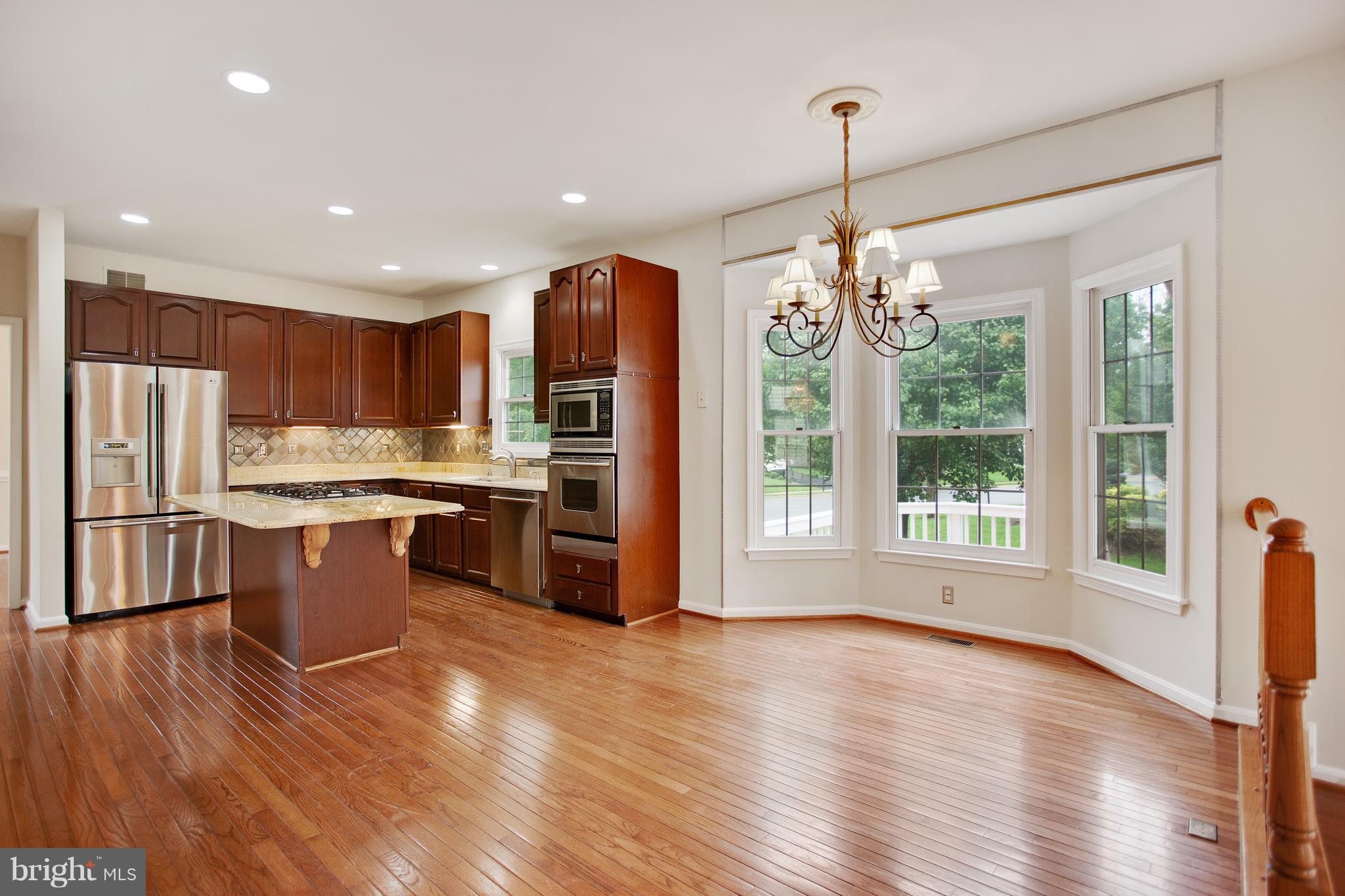 GREAT FALLS CHASE - Residential