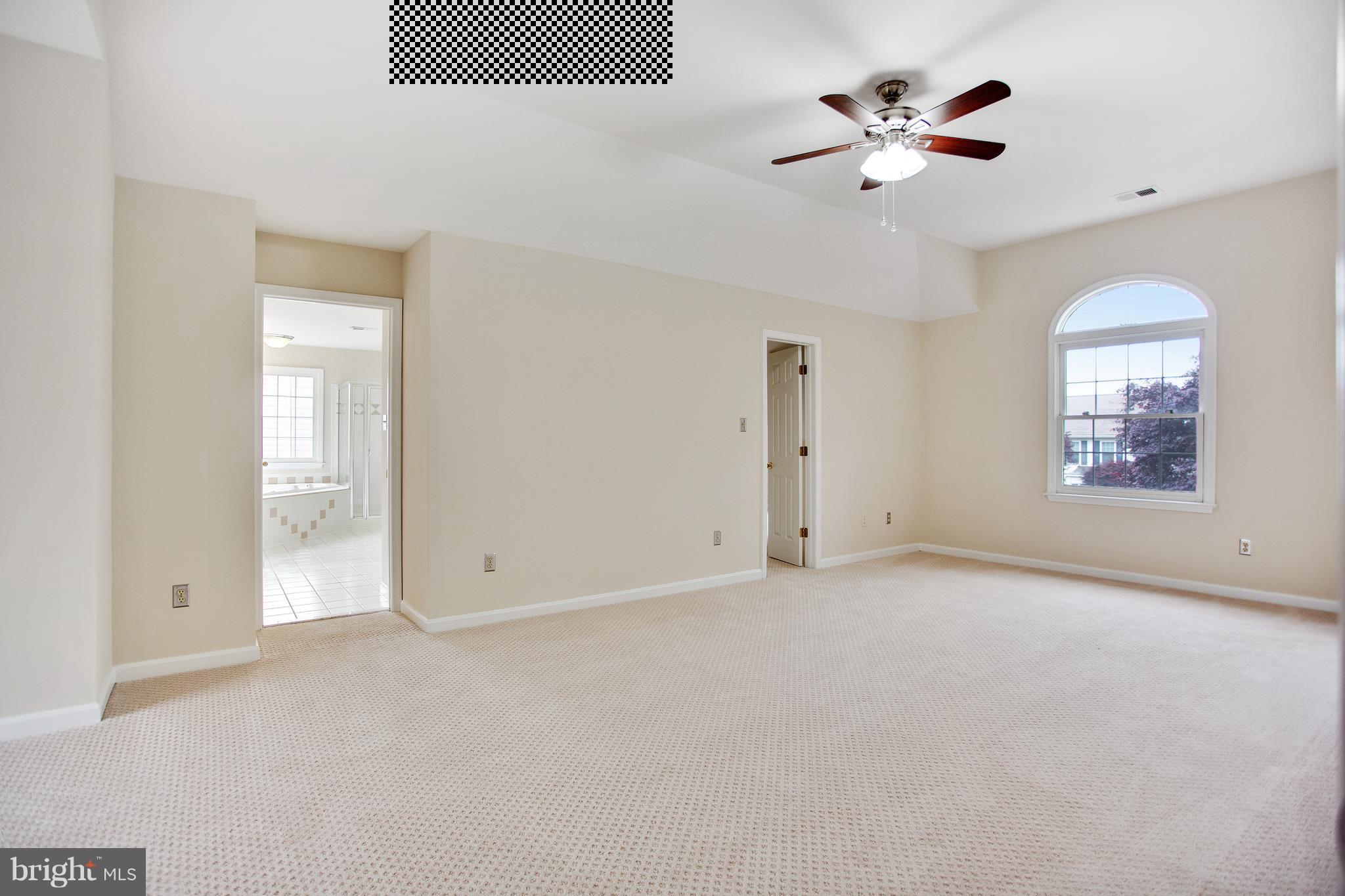 GREAT FALLS CHASE - Residential