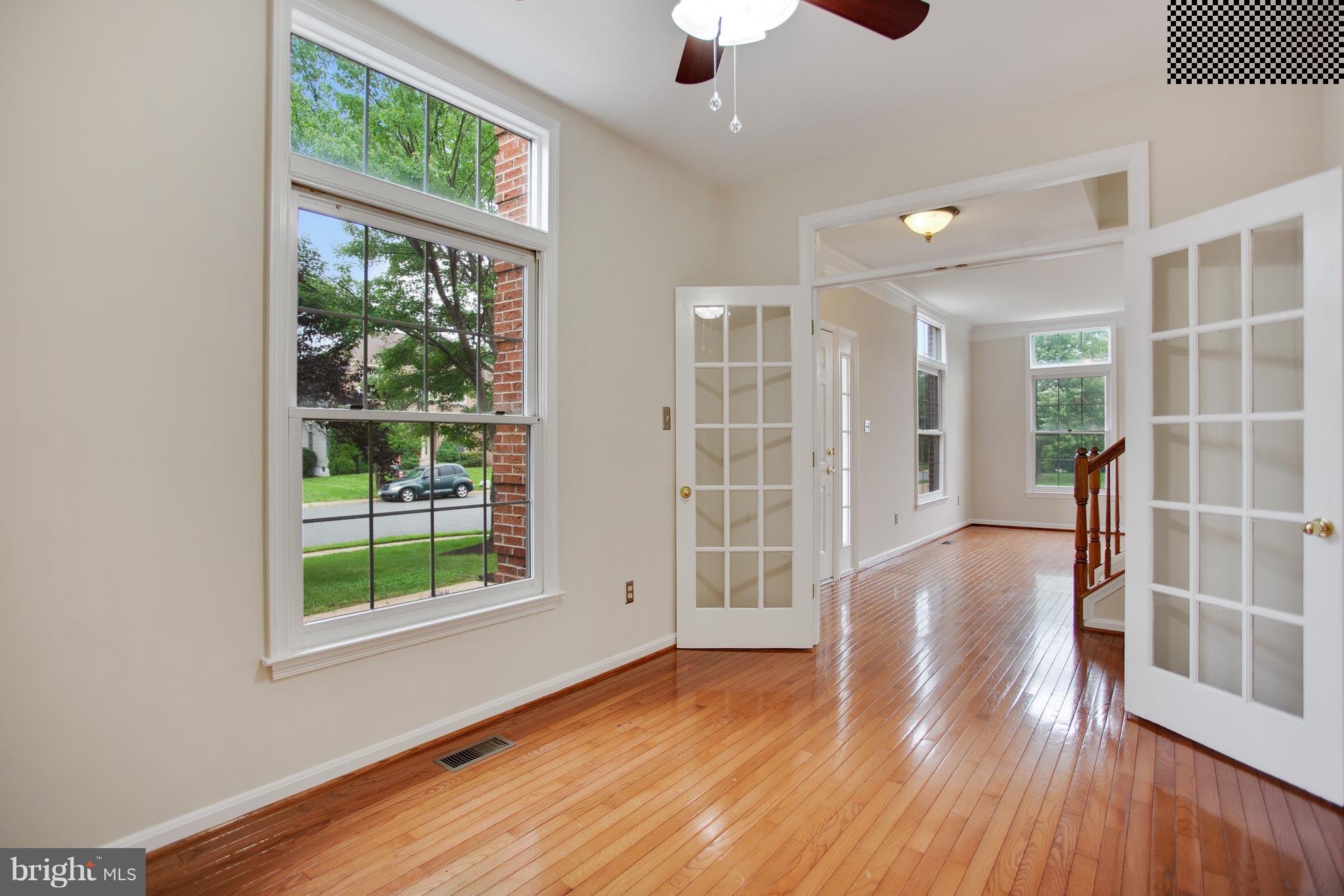 GREAT FALLS CHASE - Residential