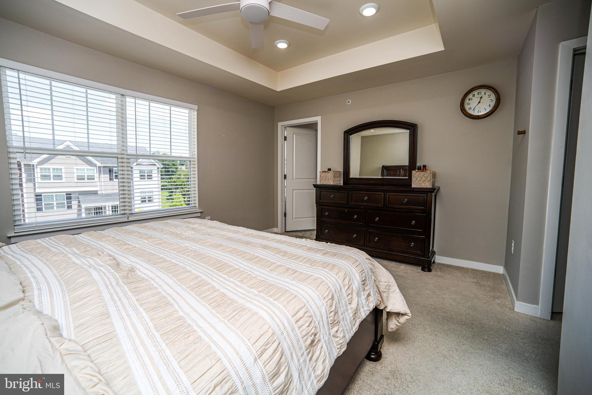 TOWNES AT SHANNON HILL - Residential