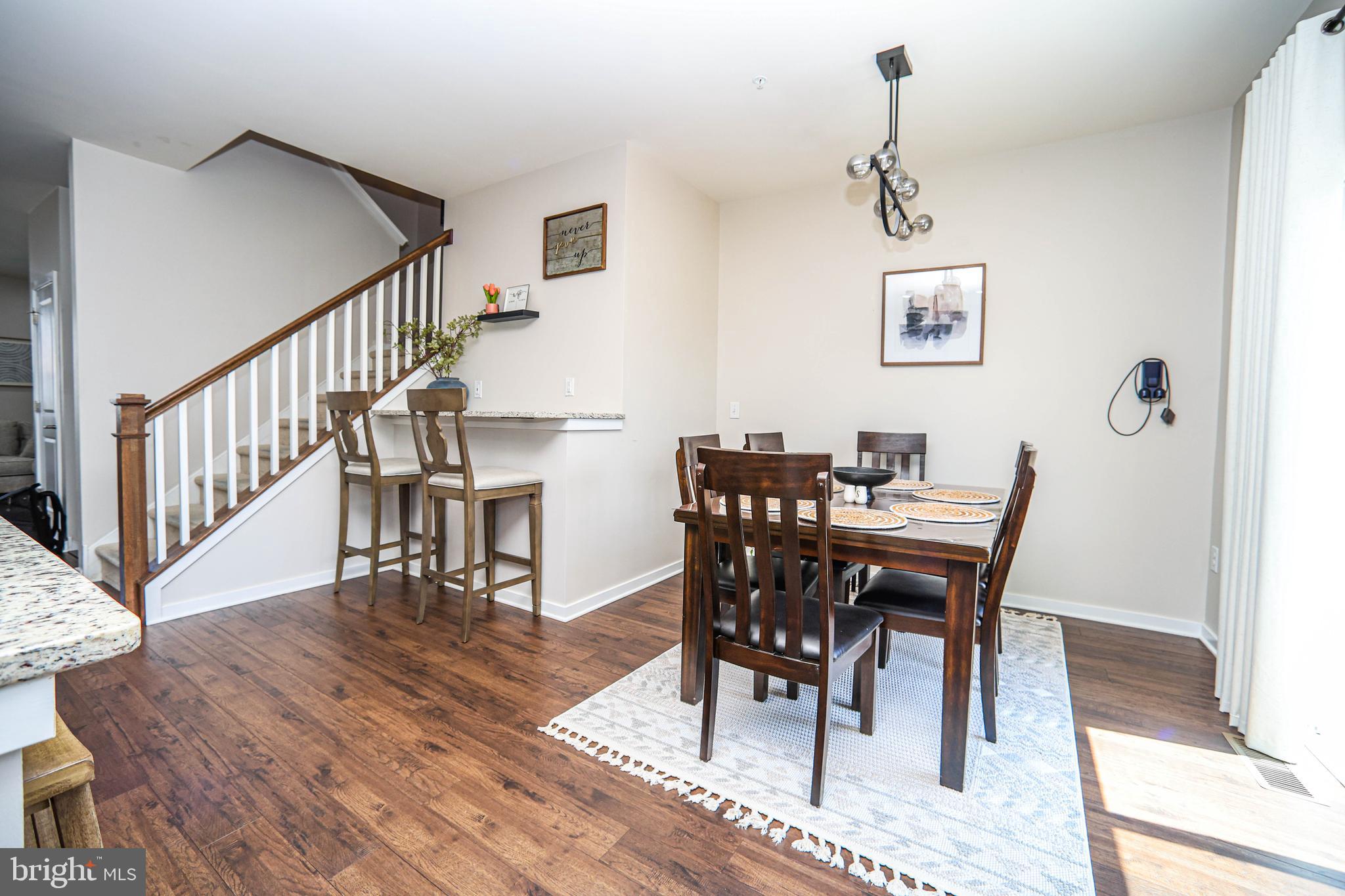 TOWNES AT SHANNON HILL - Residential