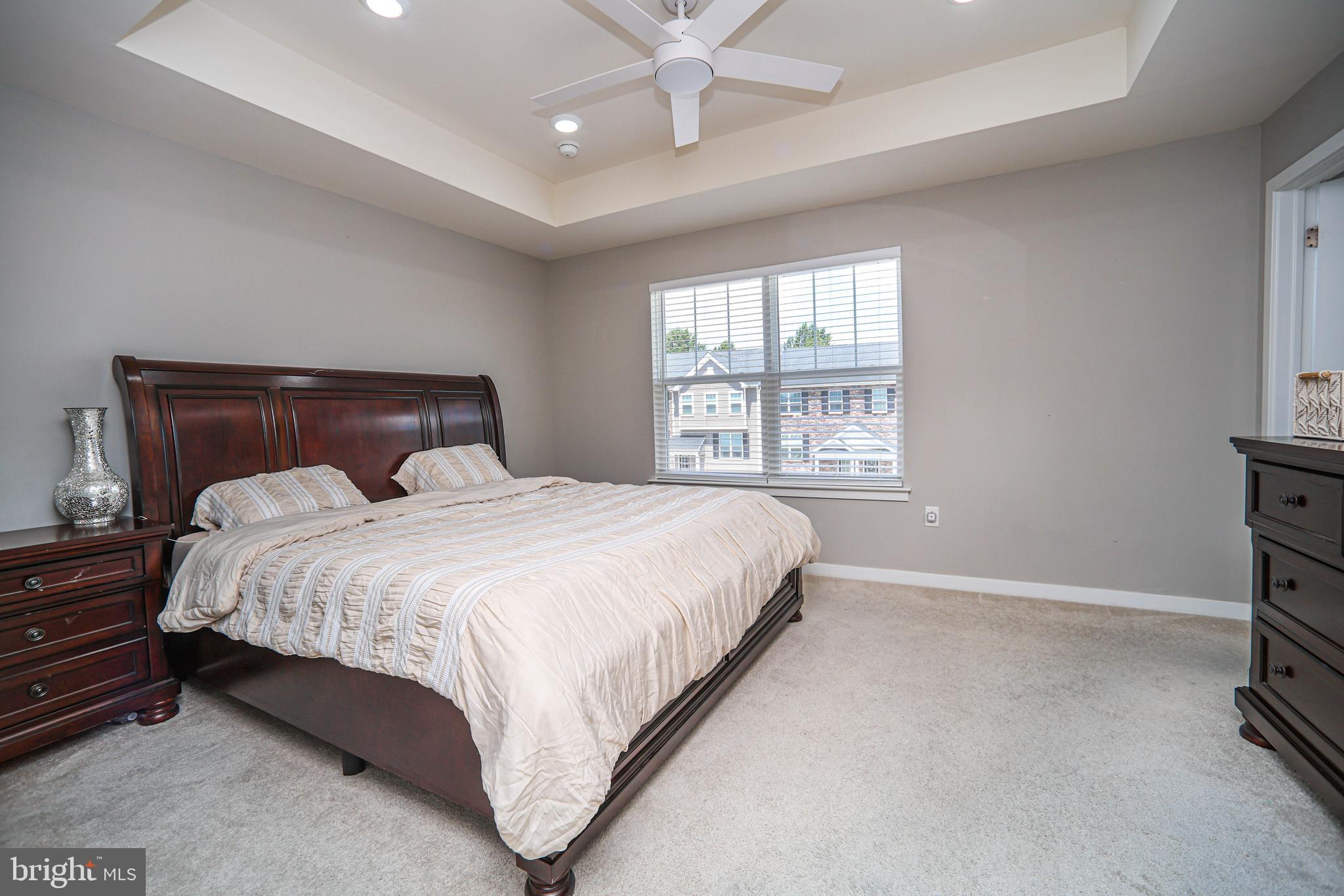 TOWNES AT SHANNON HILL - Residential