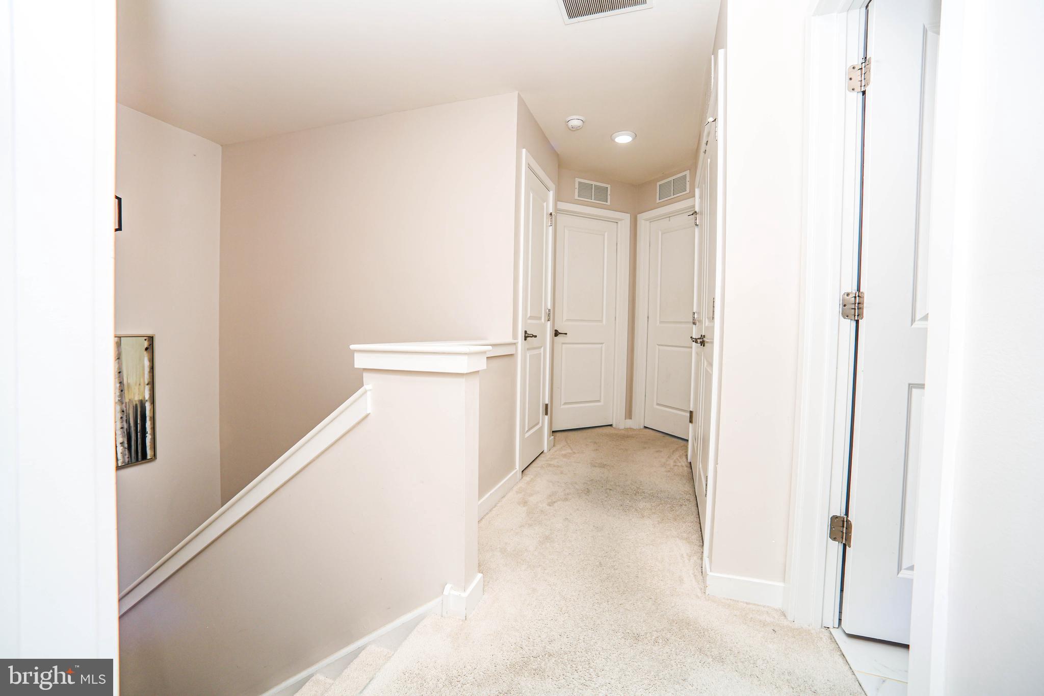 TOWNES AT SHANNON HILL - Residential