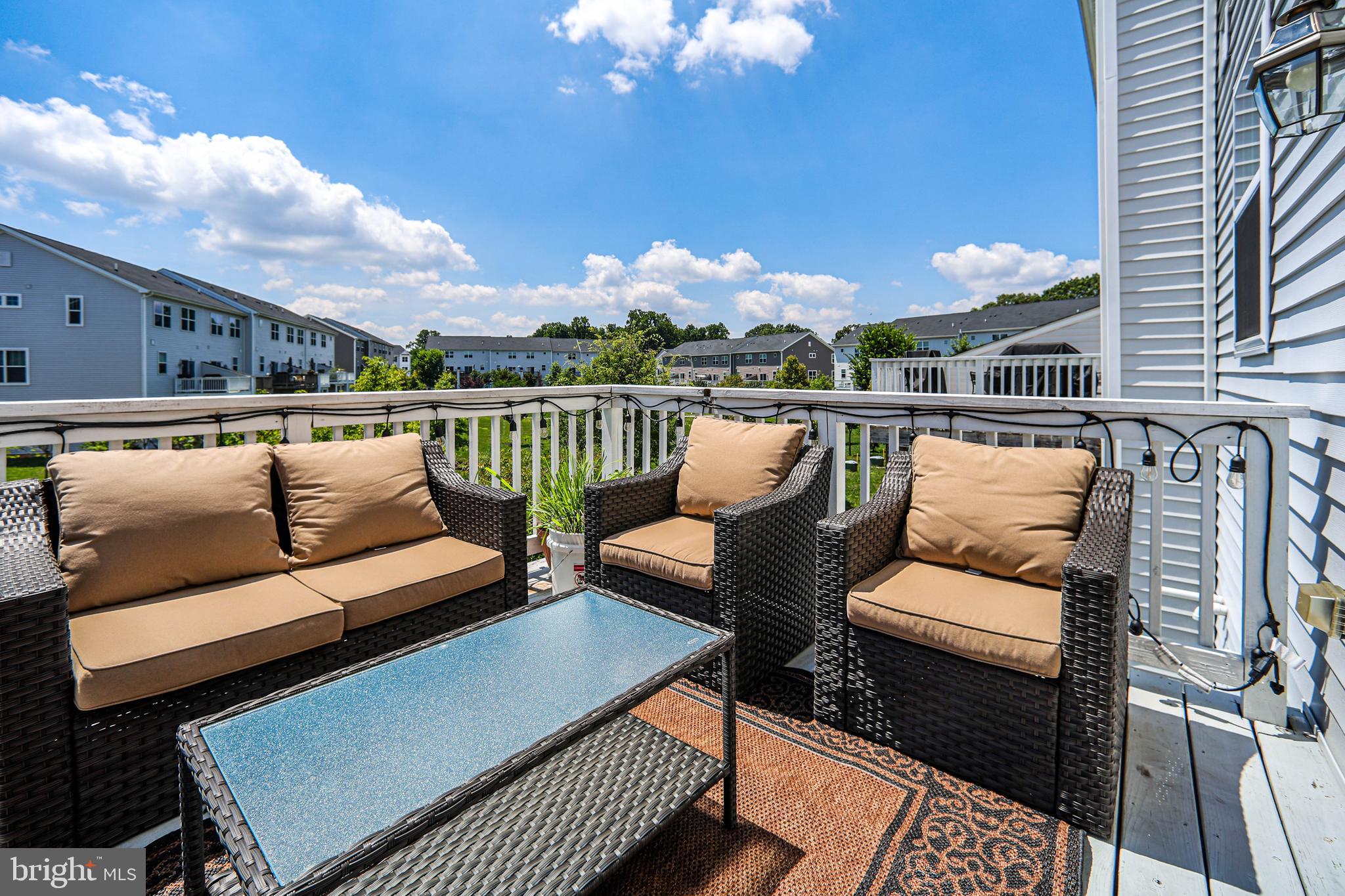 TOWNES AT SHANNON HILL - Residential