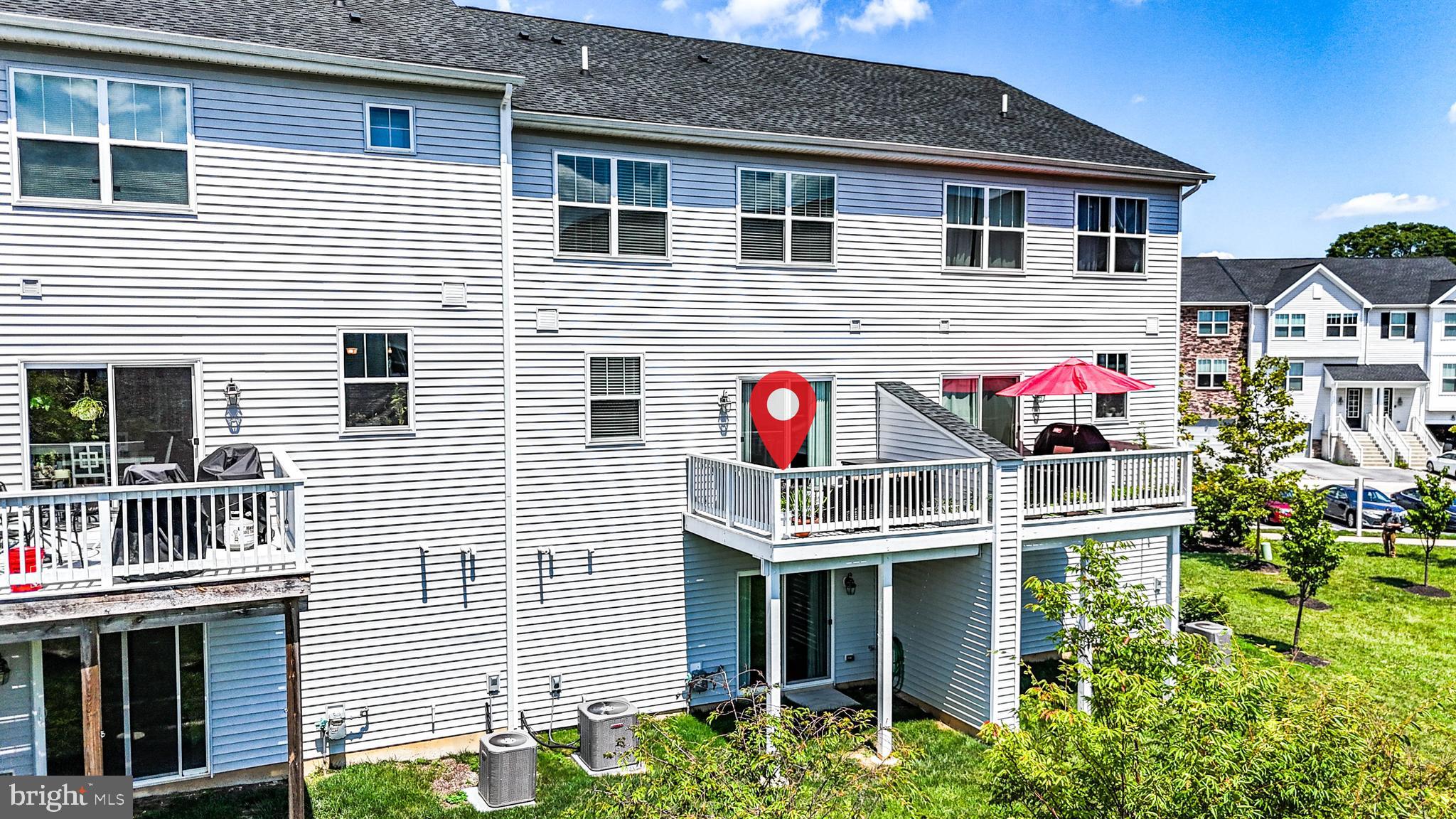 TOWNES AT SHANNON HILL - Residential