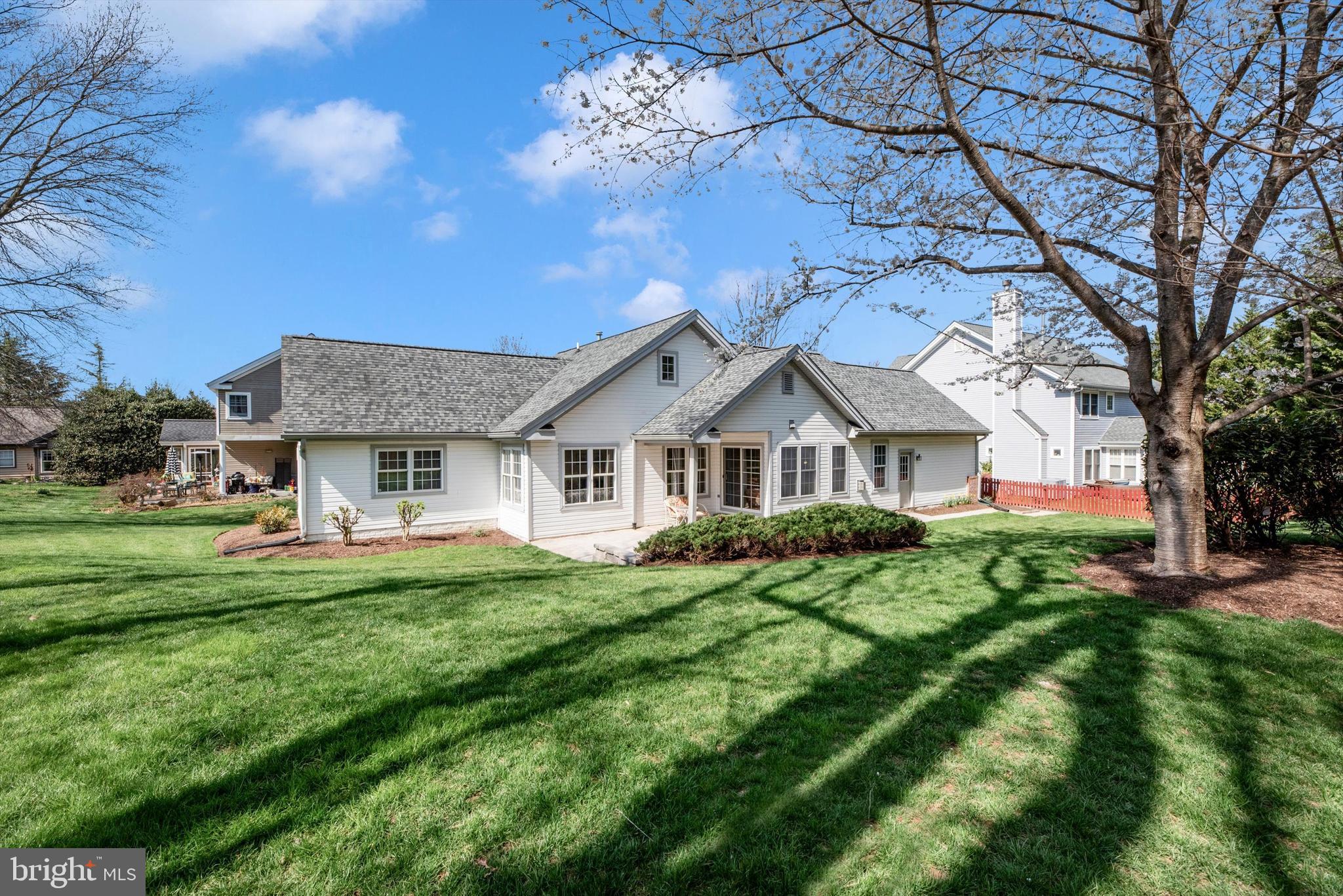 THE MEADOW AT NEW MARKET - Residential