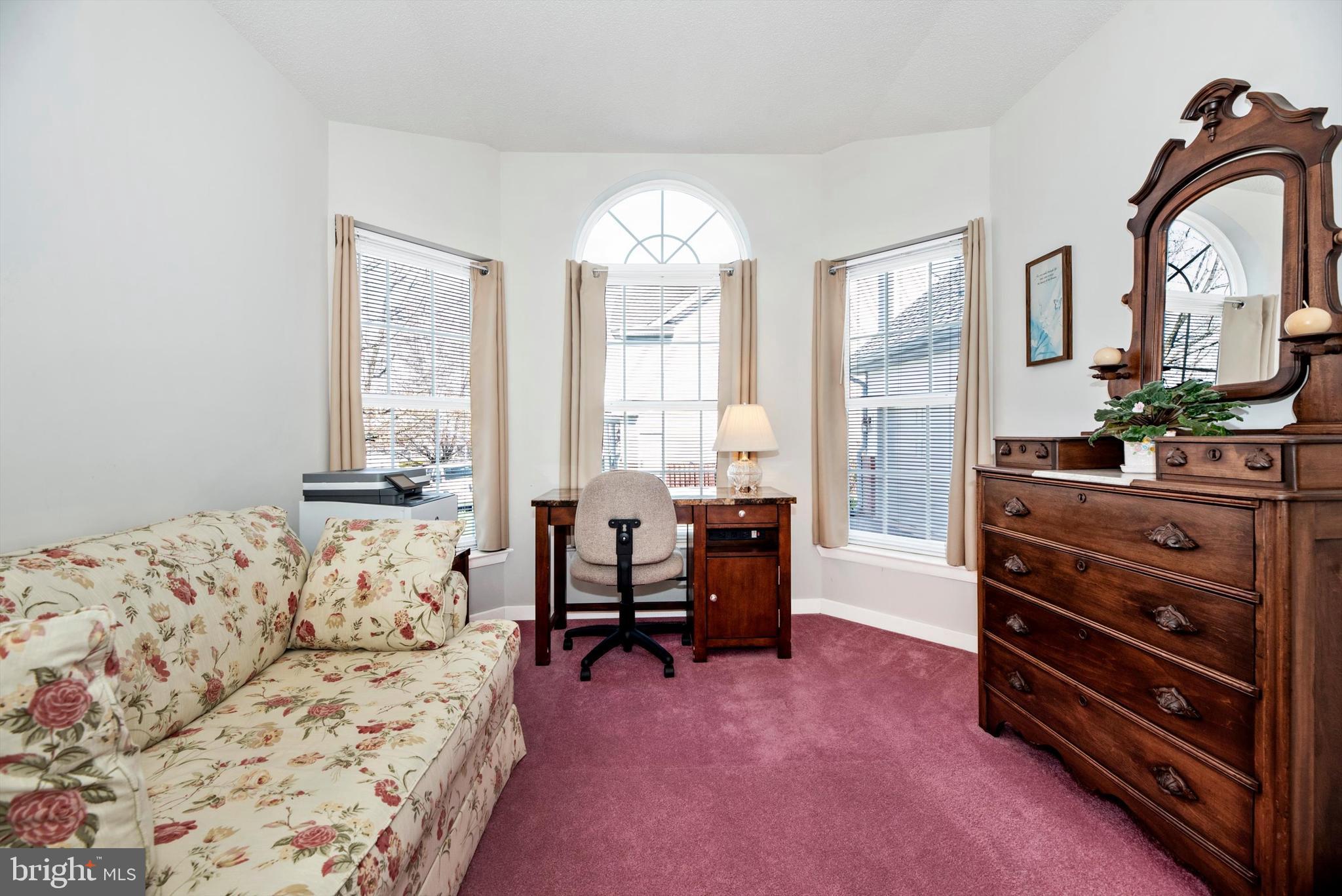 THE MEADOW AT NEW MARKET - Residential