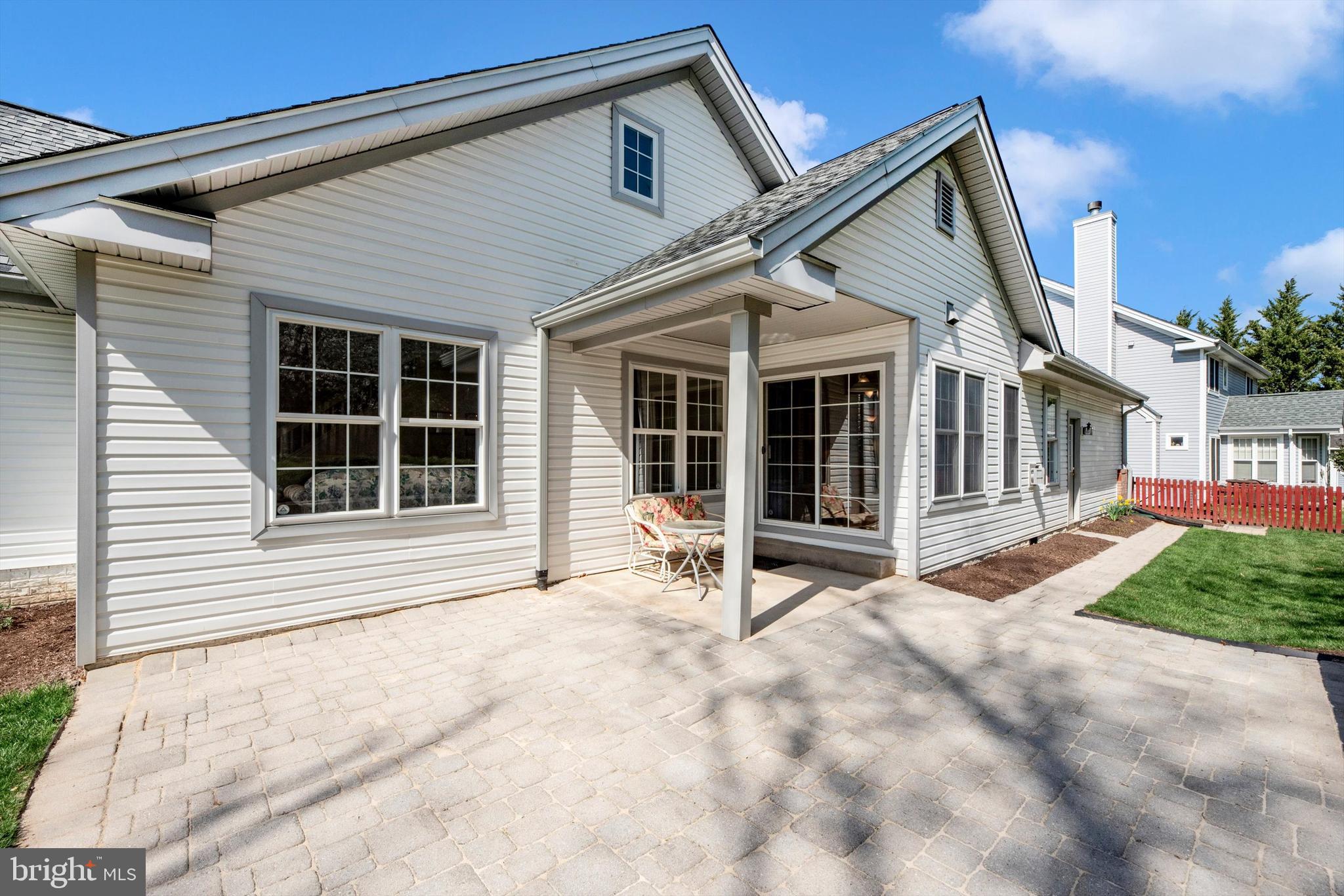 THE MEADOW AT NEW MARKET - Residential