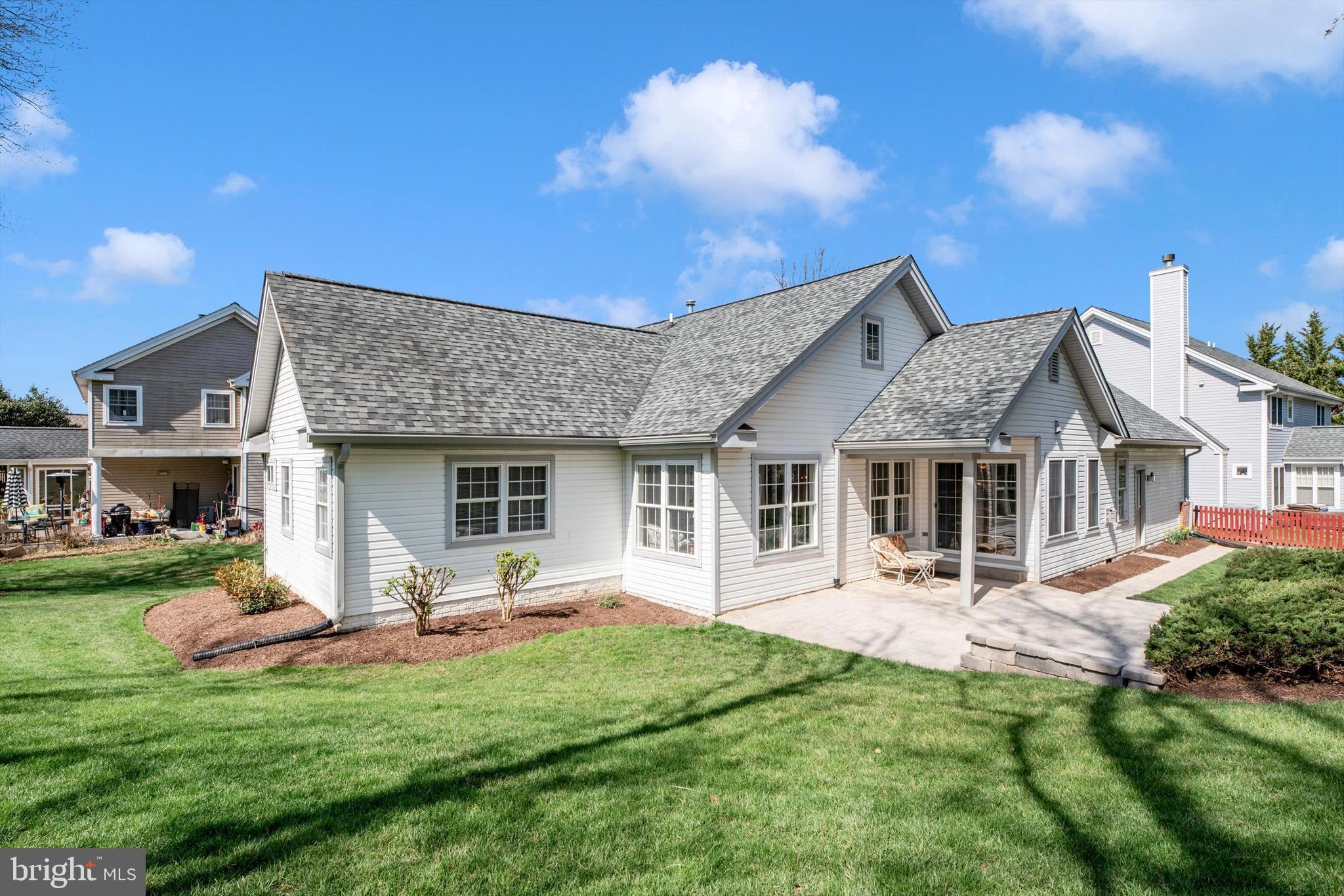 THE MEADOW AT NEW MARKET - Residential