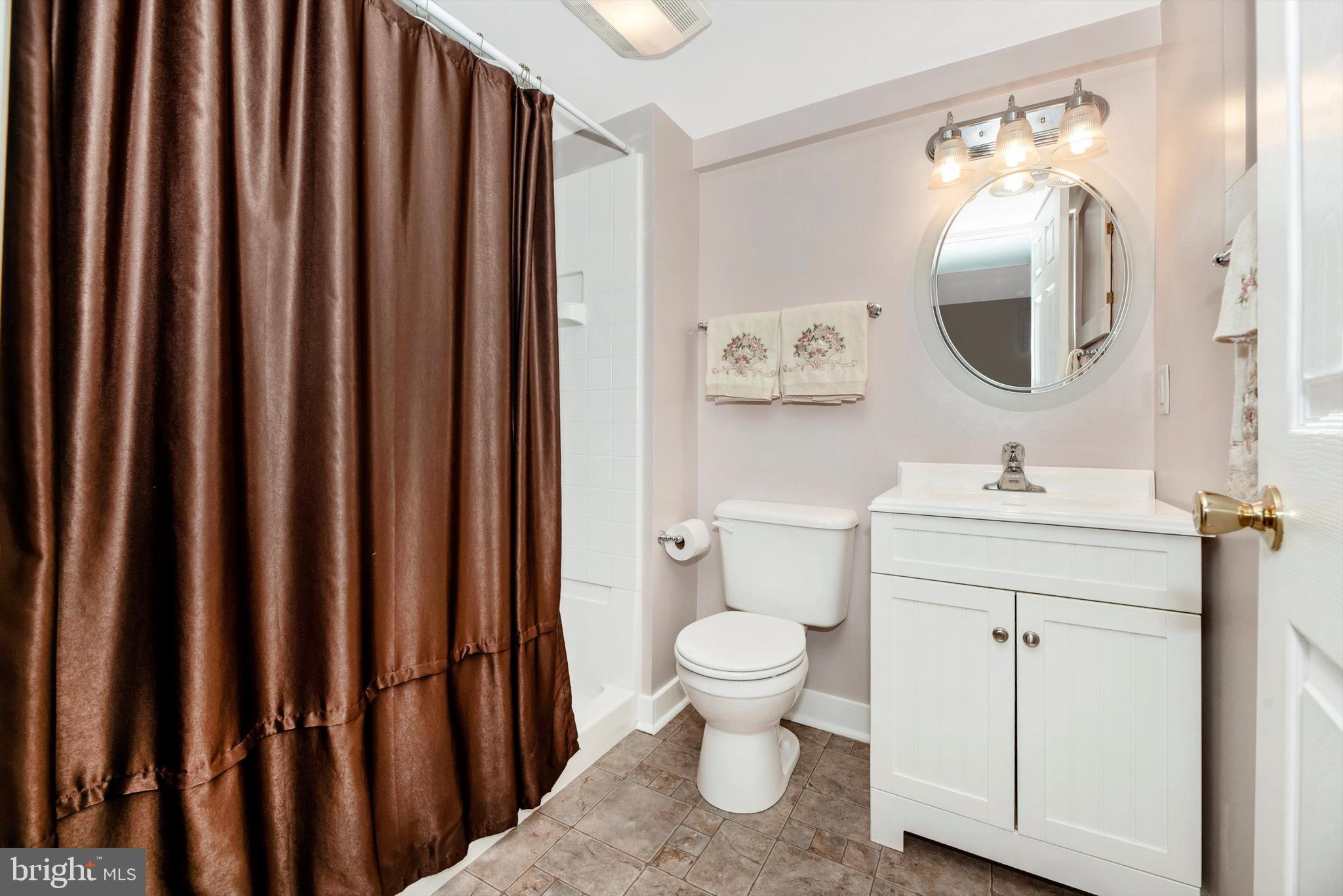 THE MEADOW AT NEW MARKET - Residential