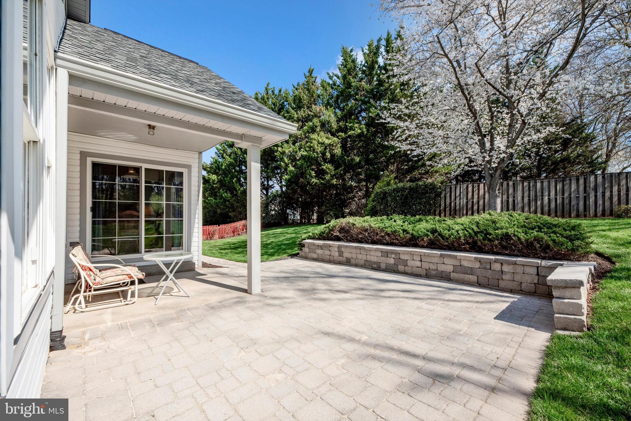 THE MEADOW AT NEW MARKET - Residential