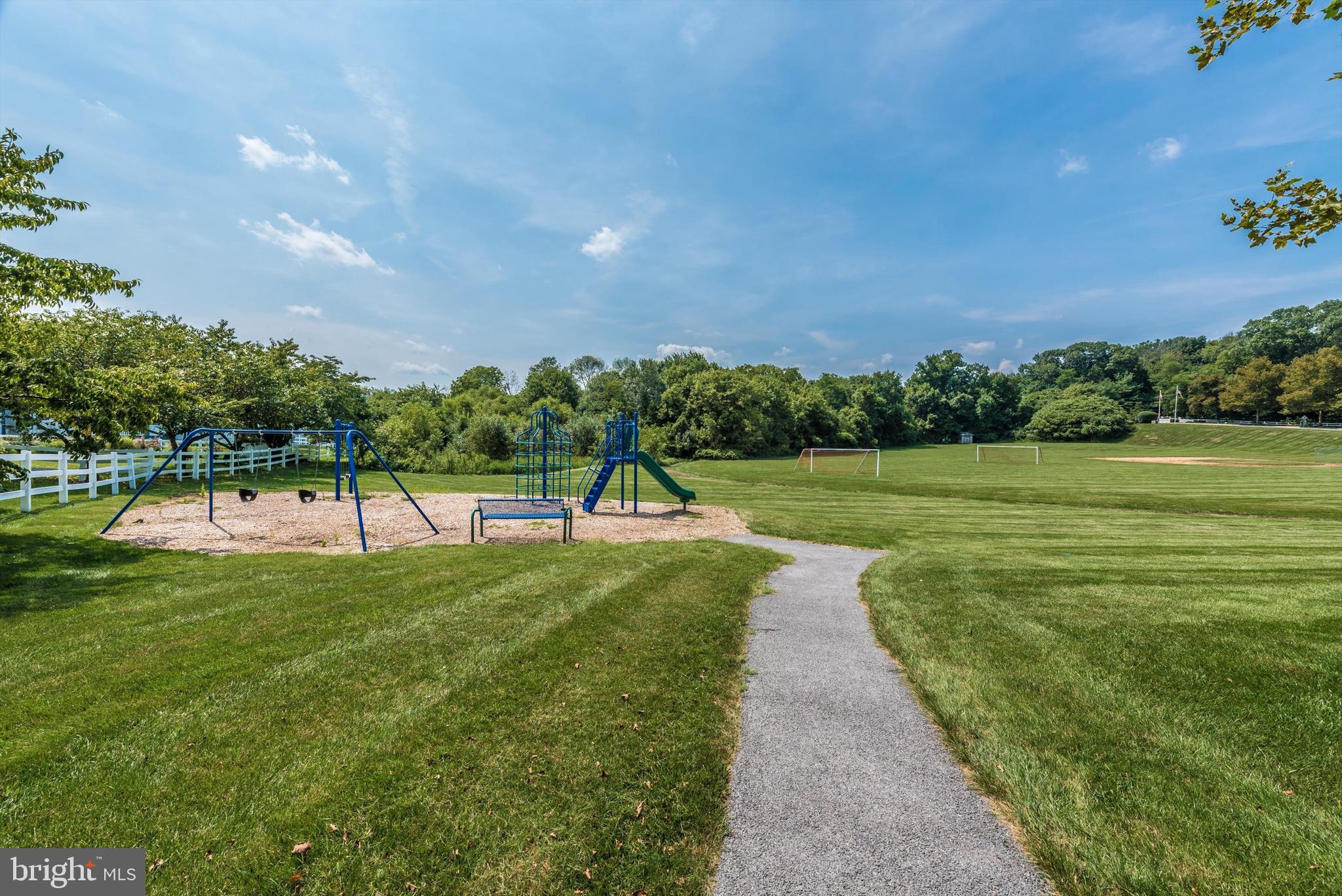 THE MEADOW AT NEW MARKET - Residential