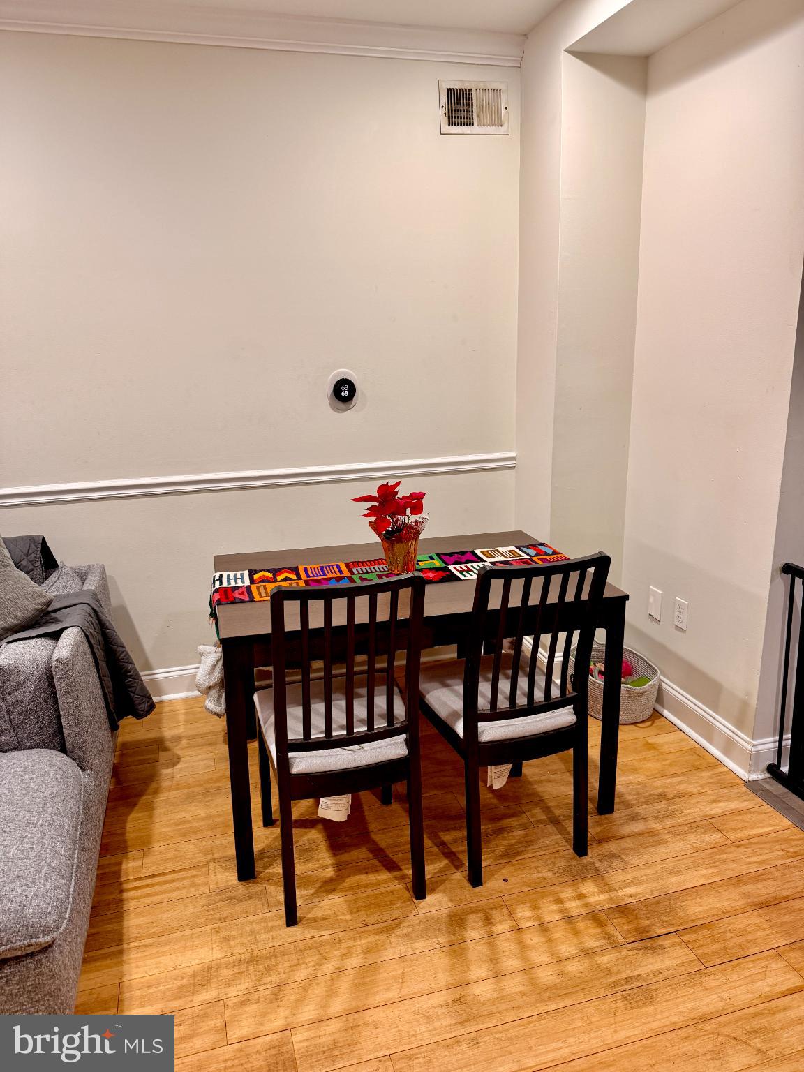 POINT BREEZE - Residential