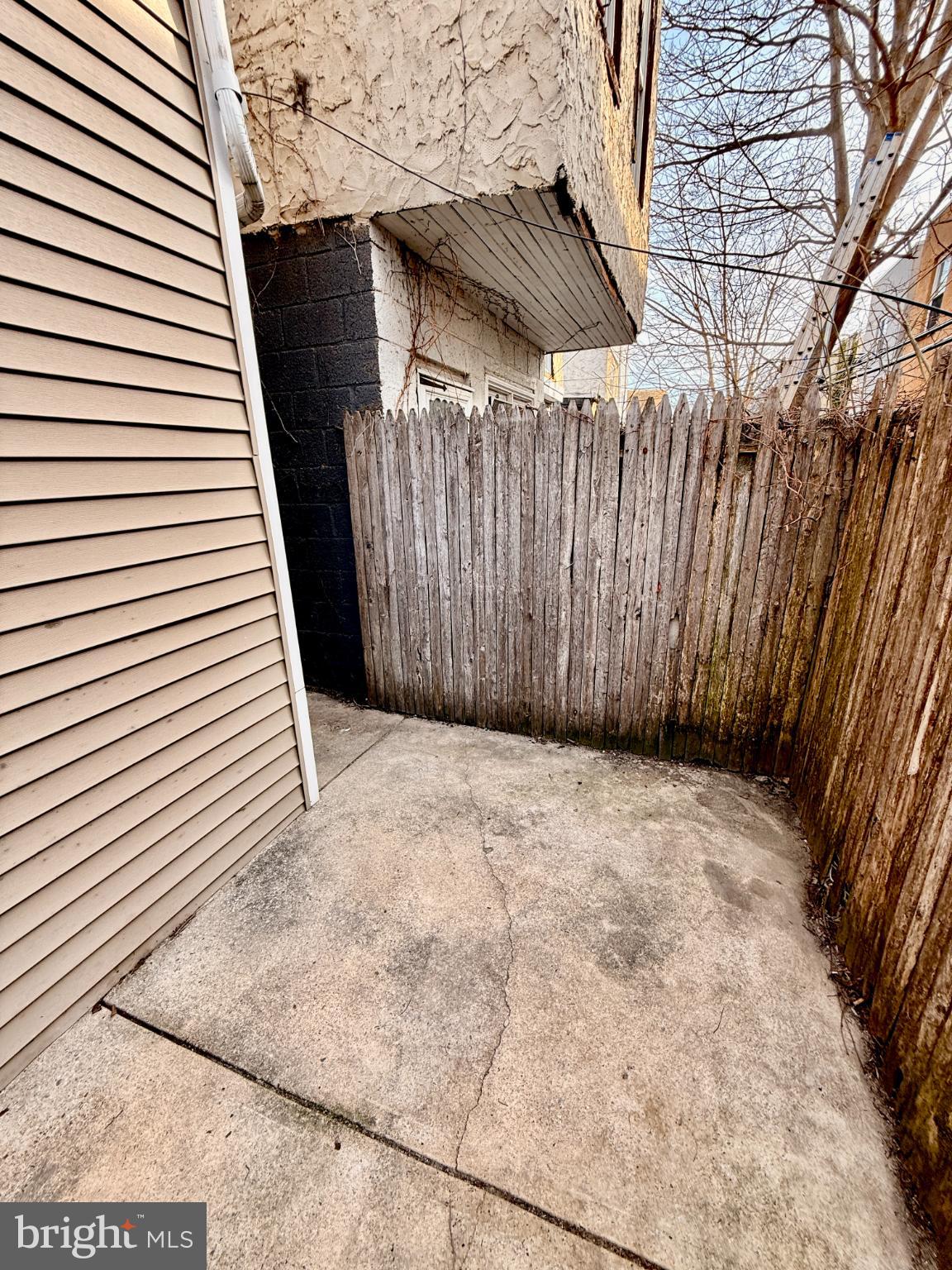 POINT BREEZE - Residential