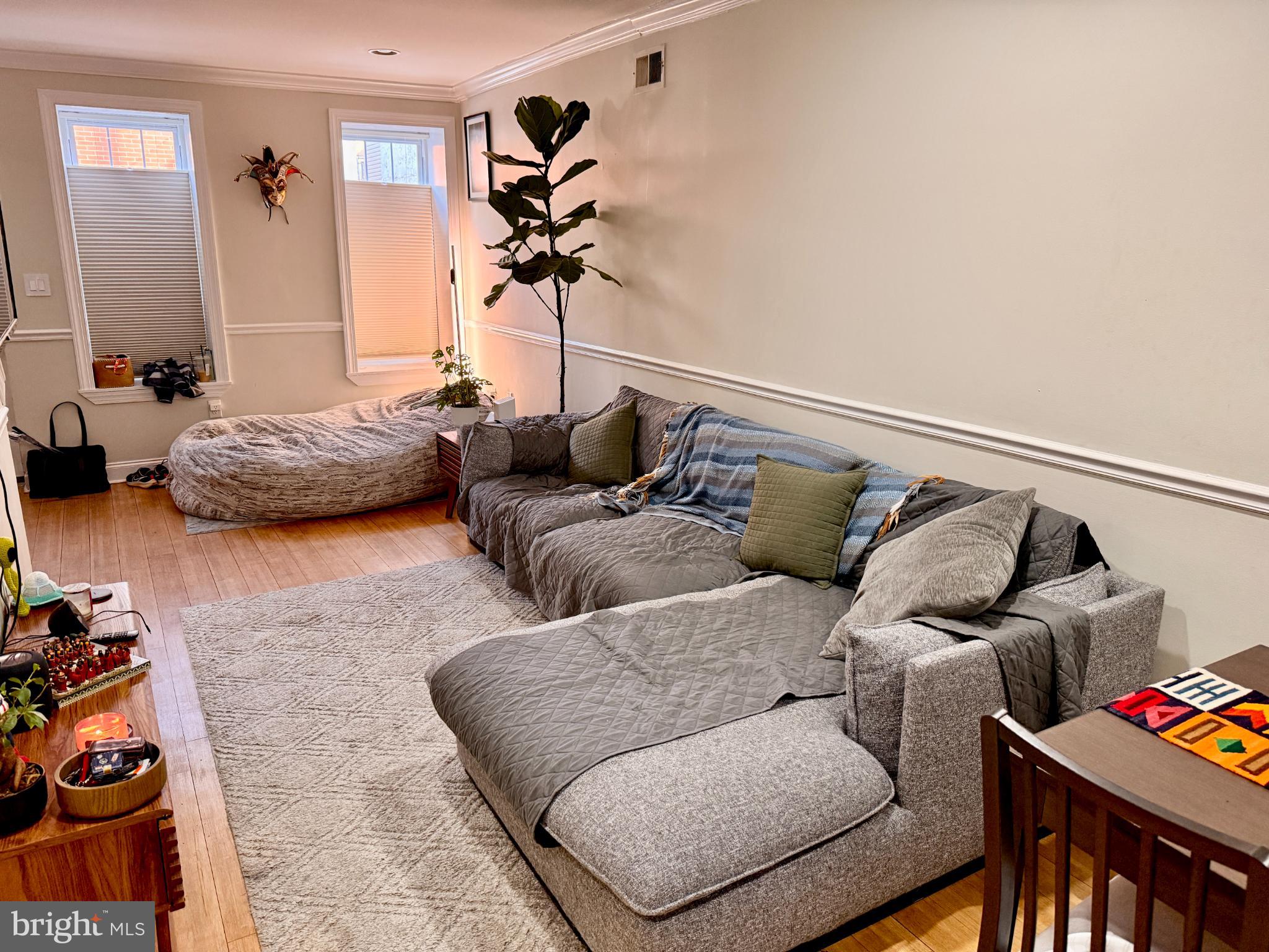 POINT BREEZE - Residential