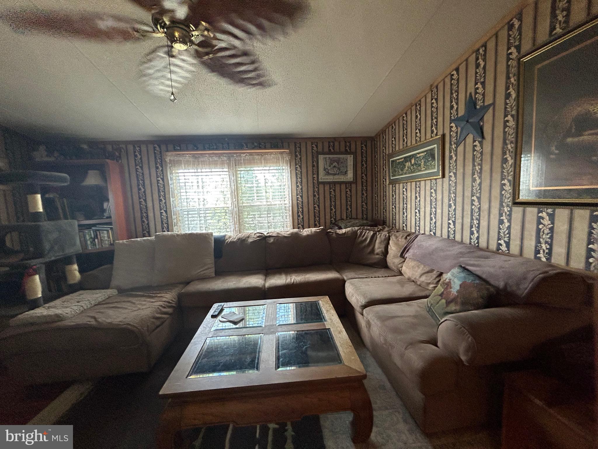 OAK RIDGE ESTATES - Residential
