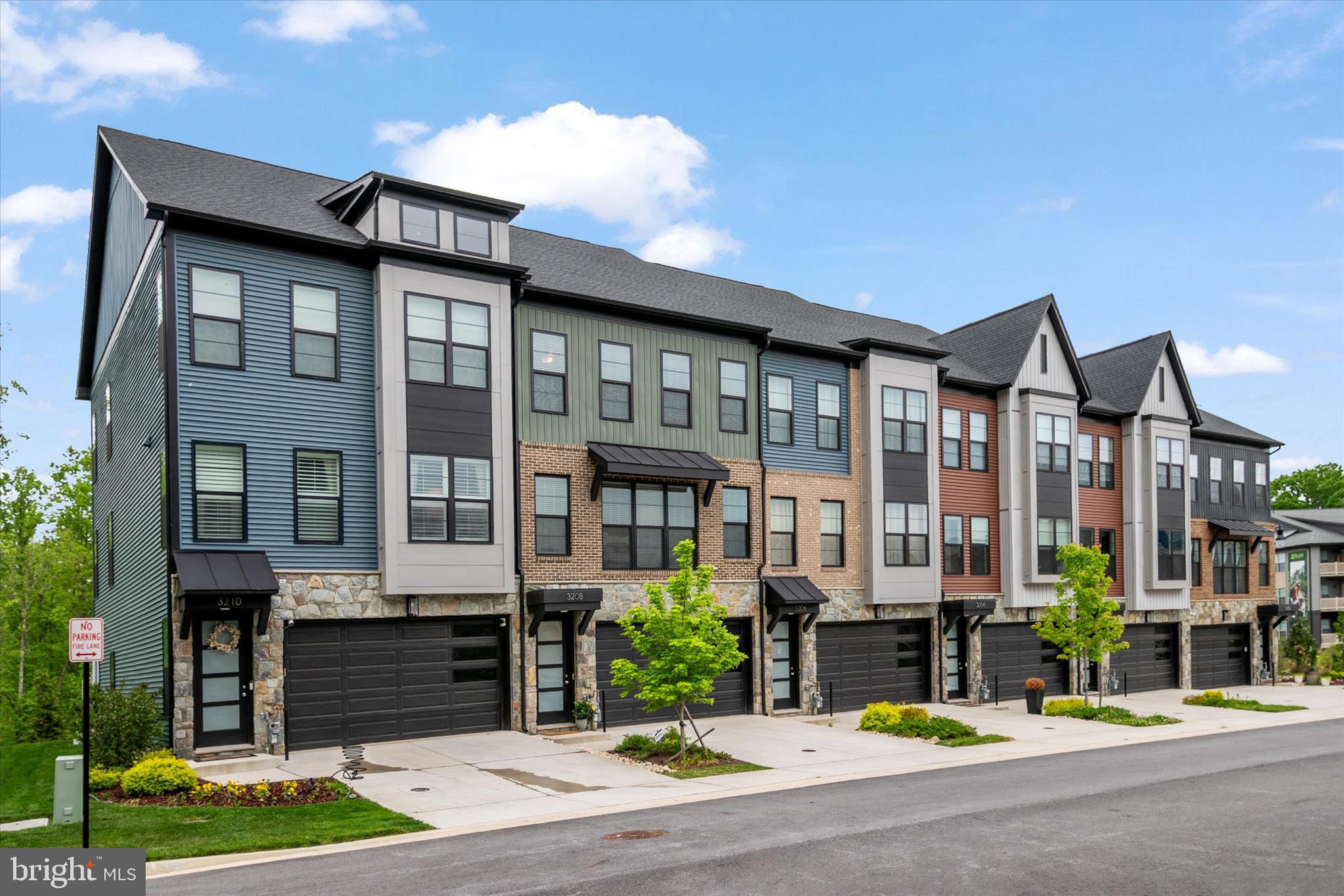 3208 WELLSPRING LANE