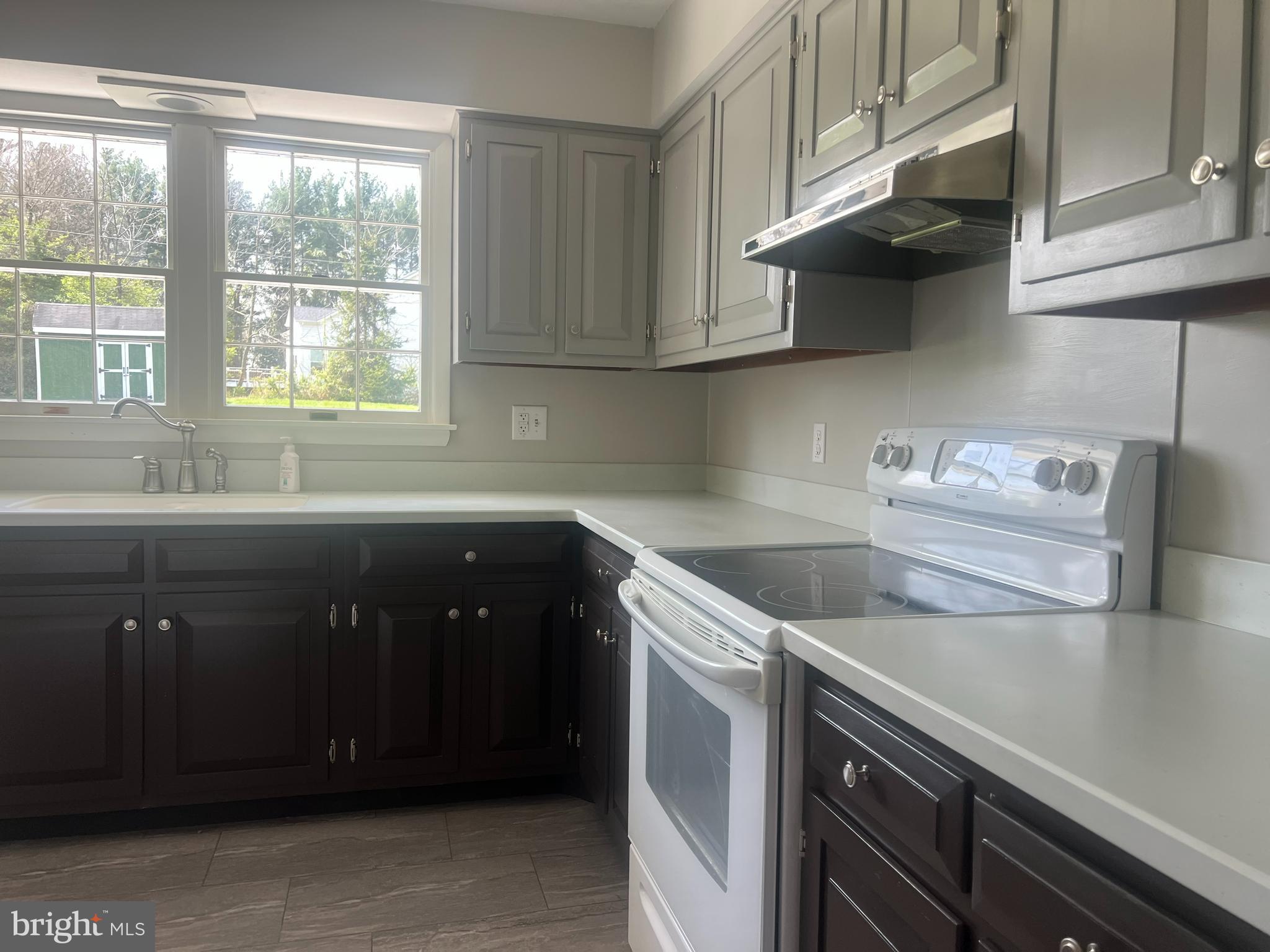 PARADISE HEIGHTS - Residential