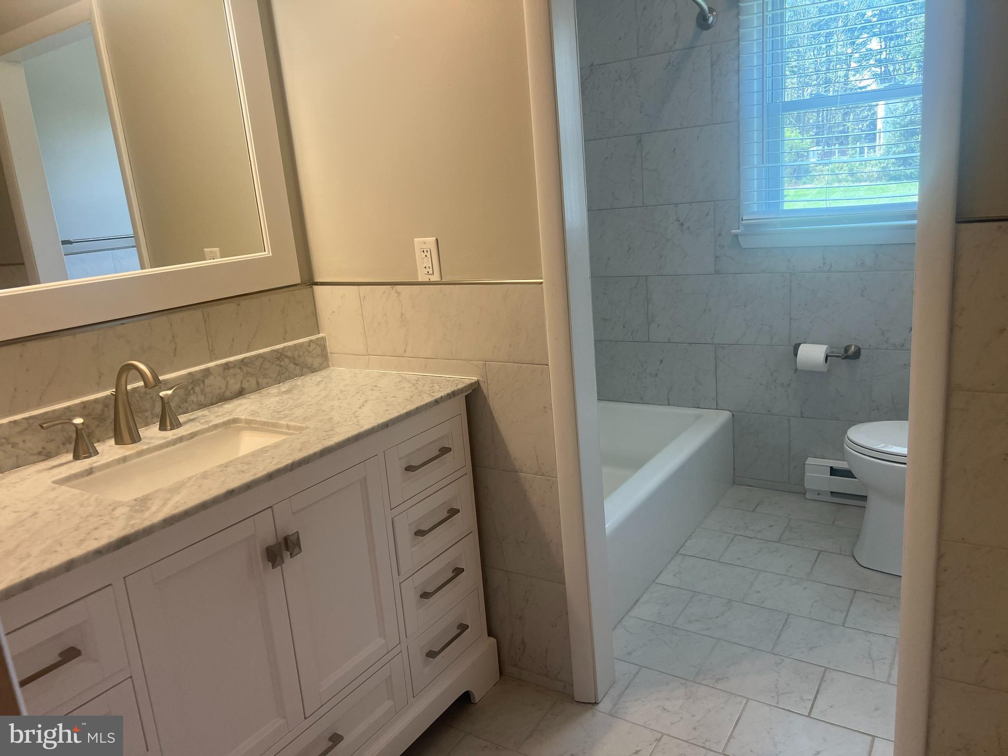 PARADISE HEIGHTS - Residential