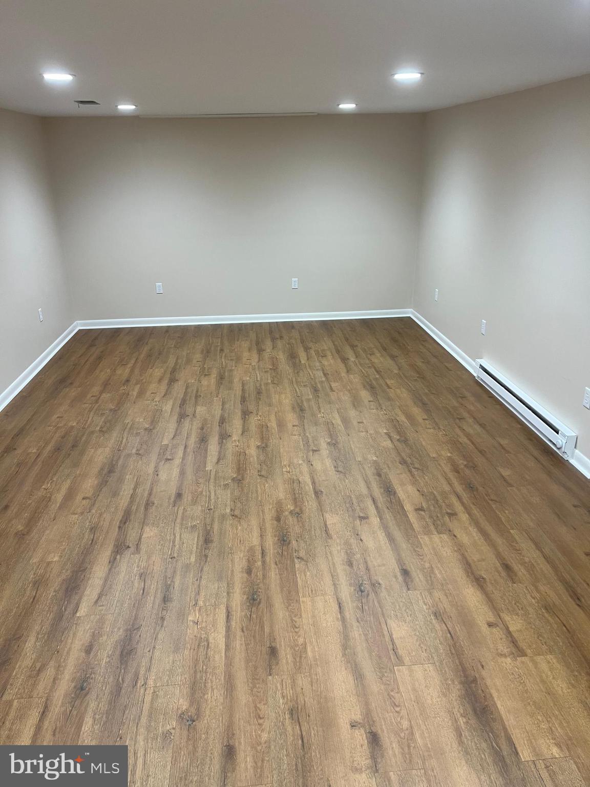 PARADISE HEIGHTS - Residential