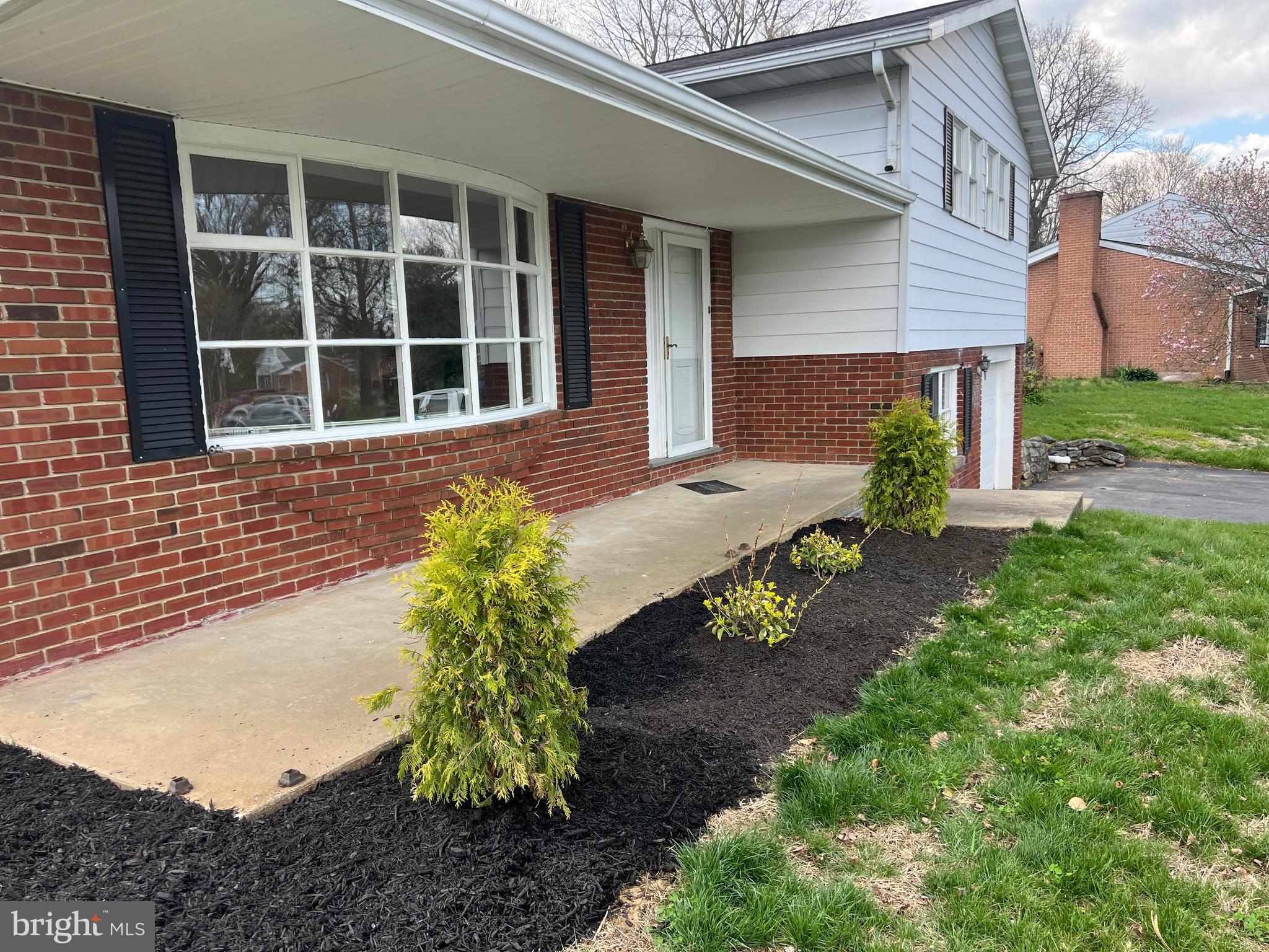 PARADISE HEIGHTS - Residential