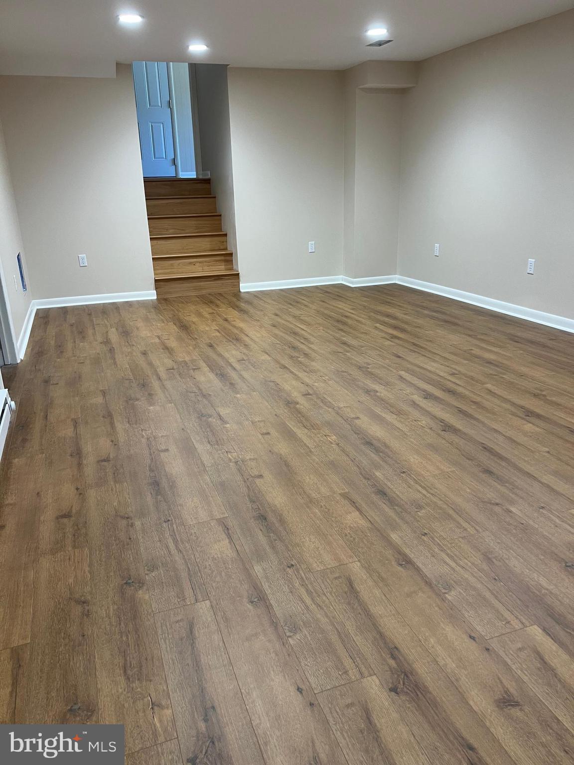 PARADISE HEIGHTS - Residential