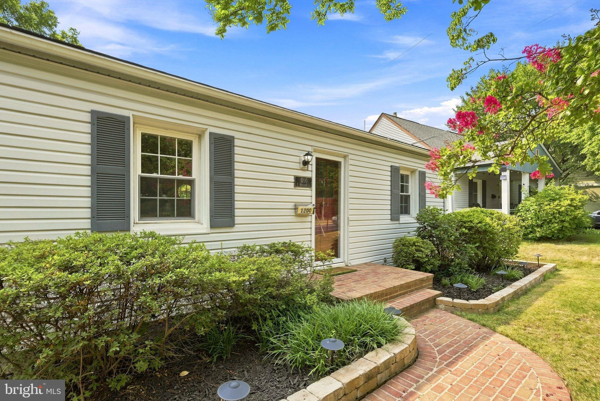 1200 N Roosevelt Street, Arlington, VA, 22205