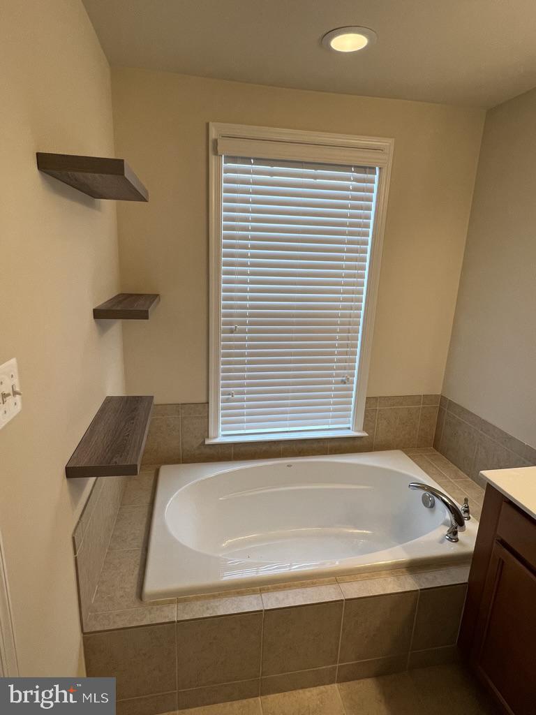 MILLSTONE VILLAGE - Residential Lease