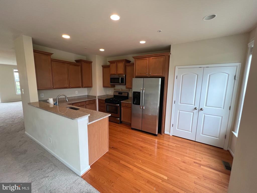 MILLSTONE VILLAGE - Residential Lease