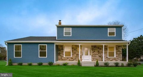 Homes For Sale - 125 N Shore Road<br/> MARMORA, NJ 08223