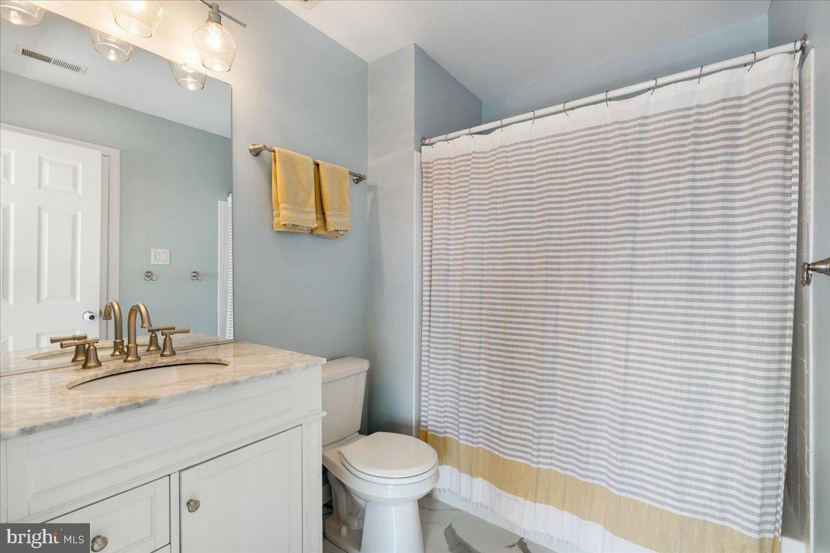 CANTON MILLS - Residential Lease