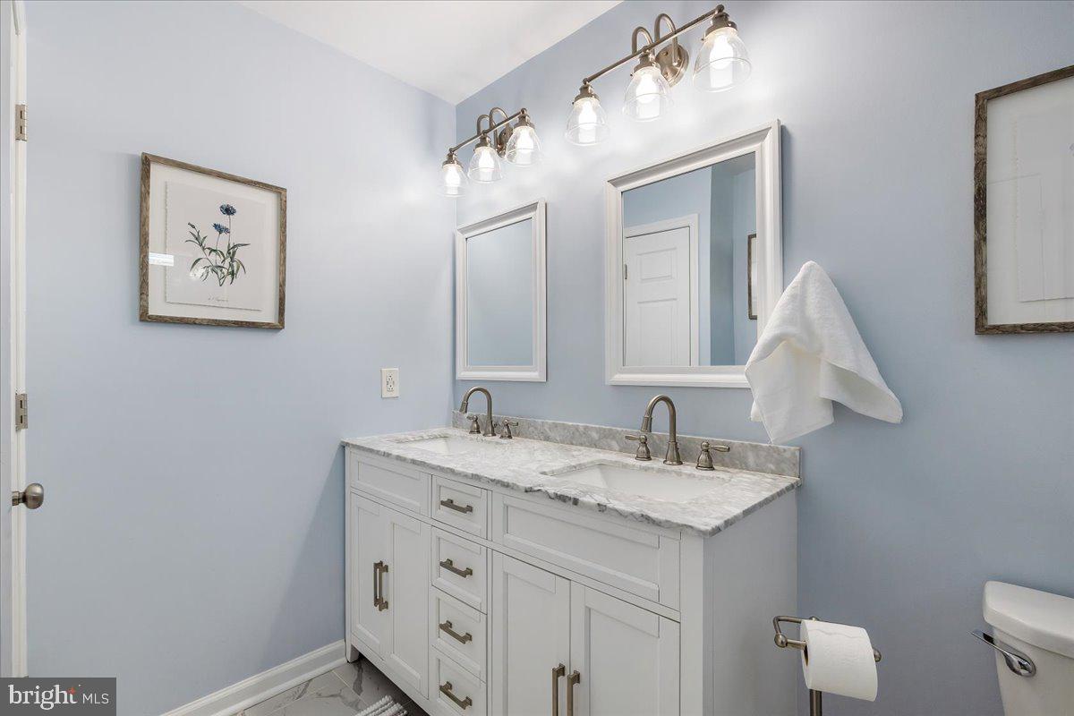 CANTON MILLS - Residential Lease