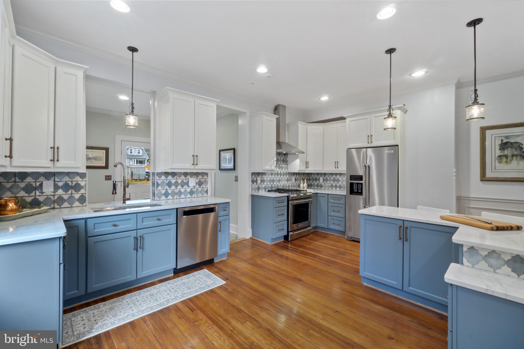 ROLAND PARK - Residential