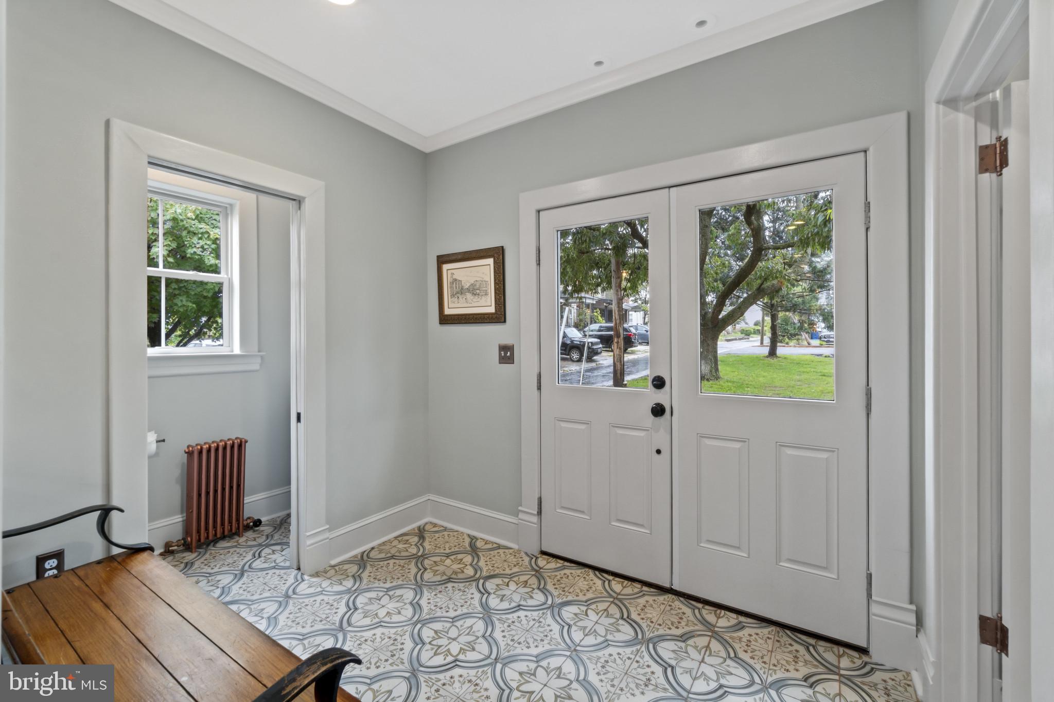 ROLAND PARK - Residential